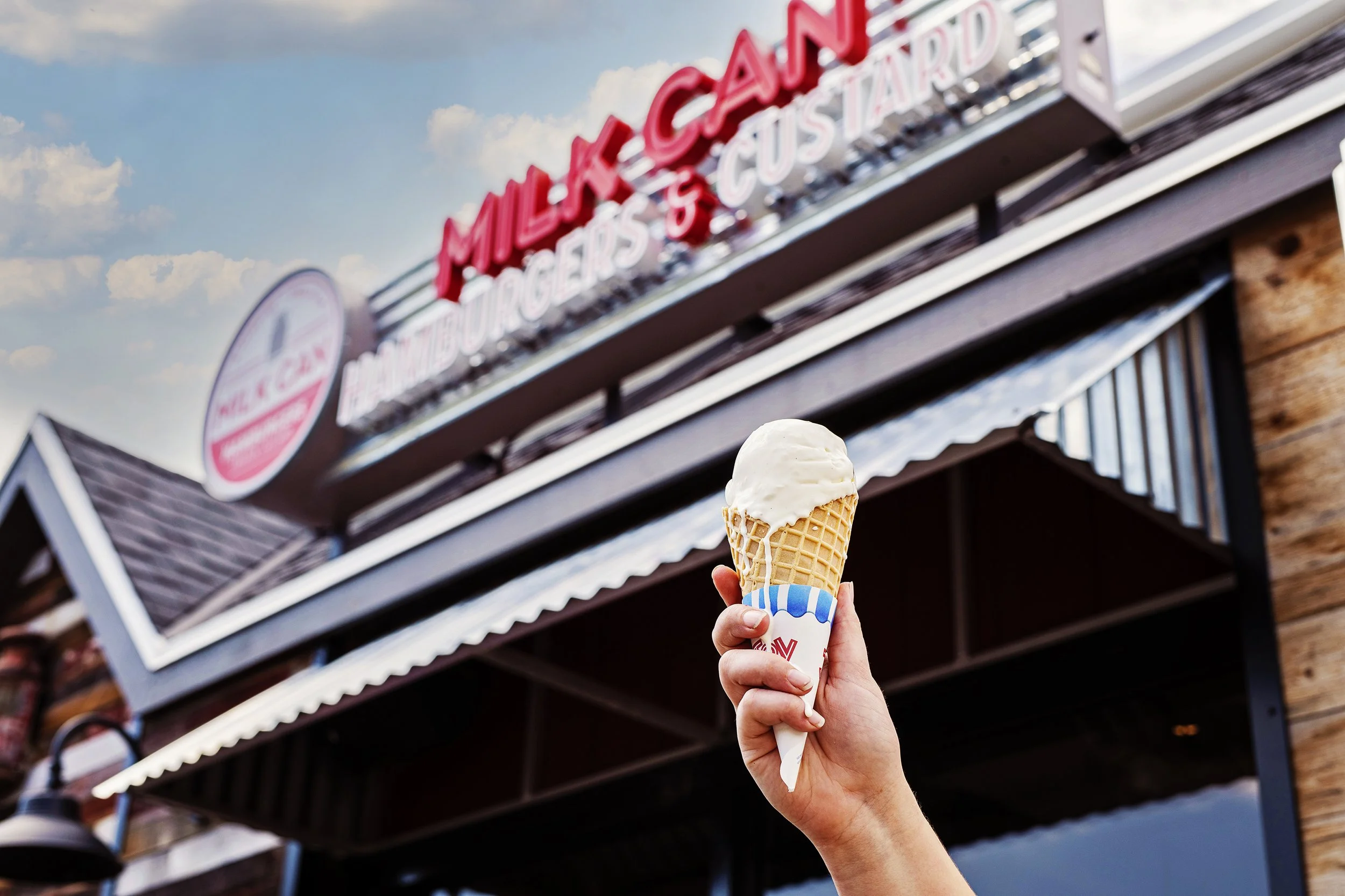 Milk Can Diner_Kames_drivethru-14editsmall.jpg
