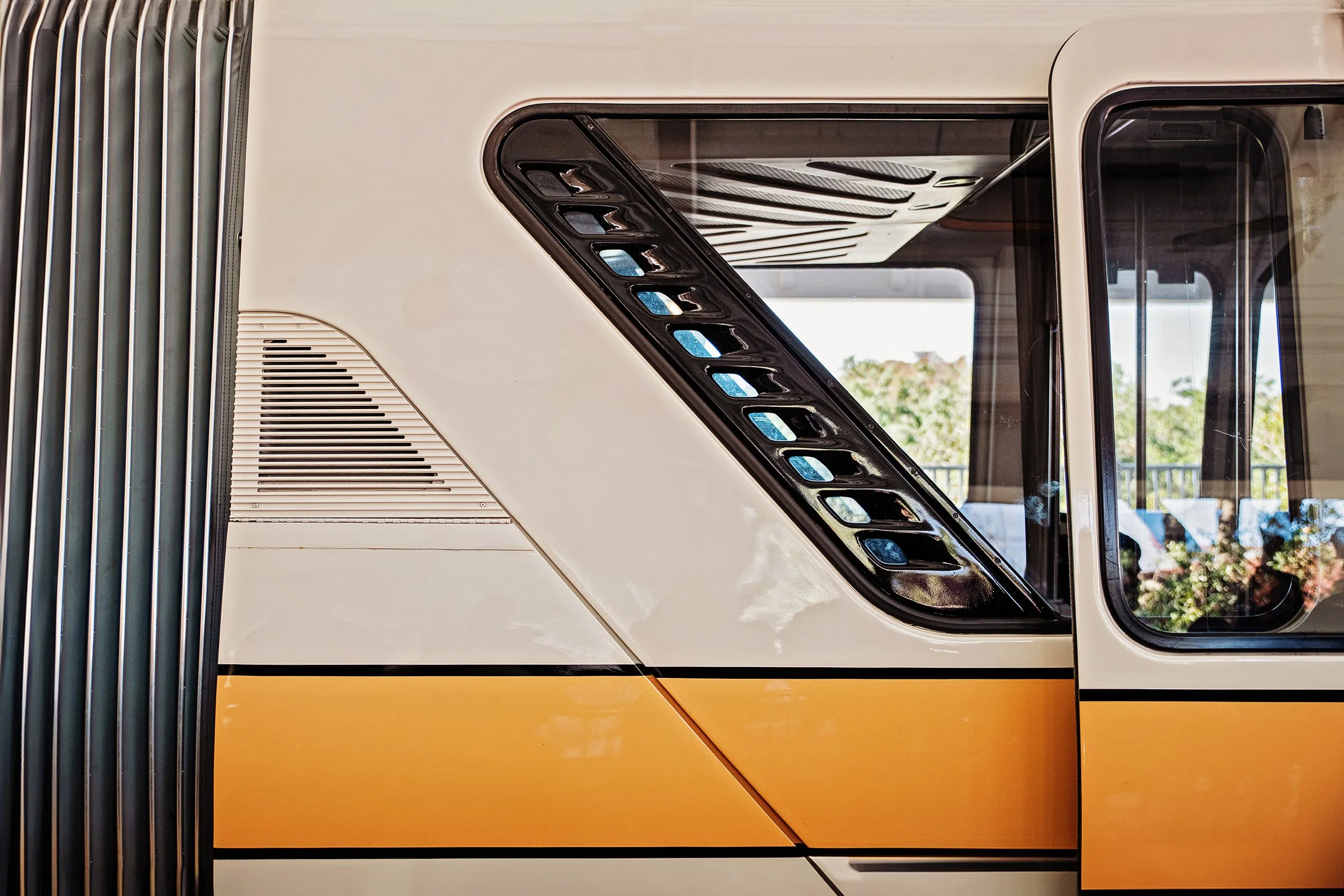 monorail detail-1.jpg