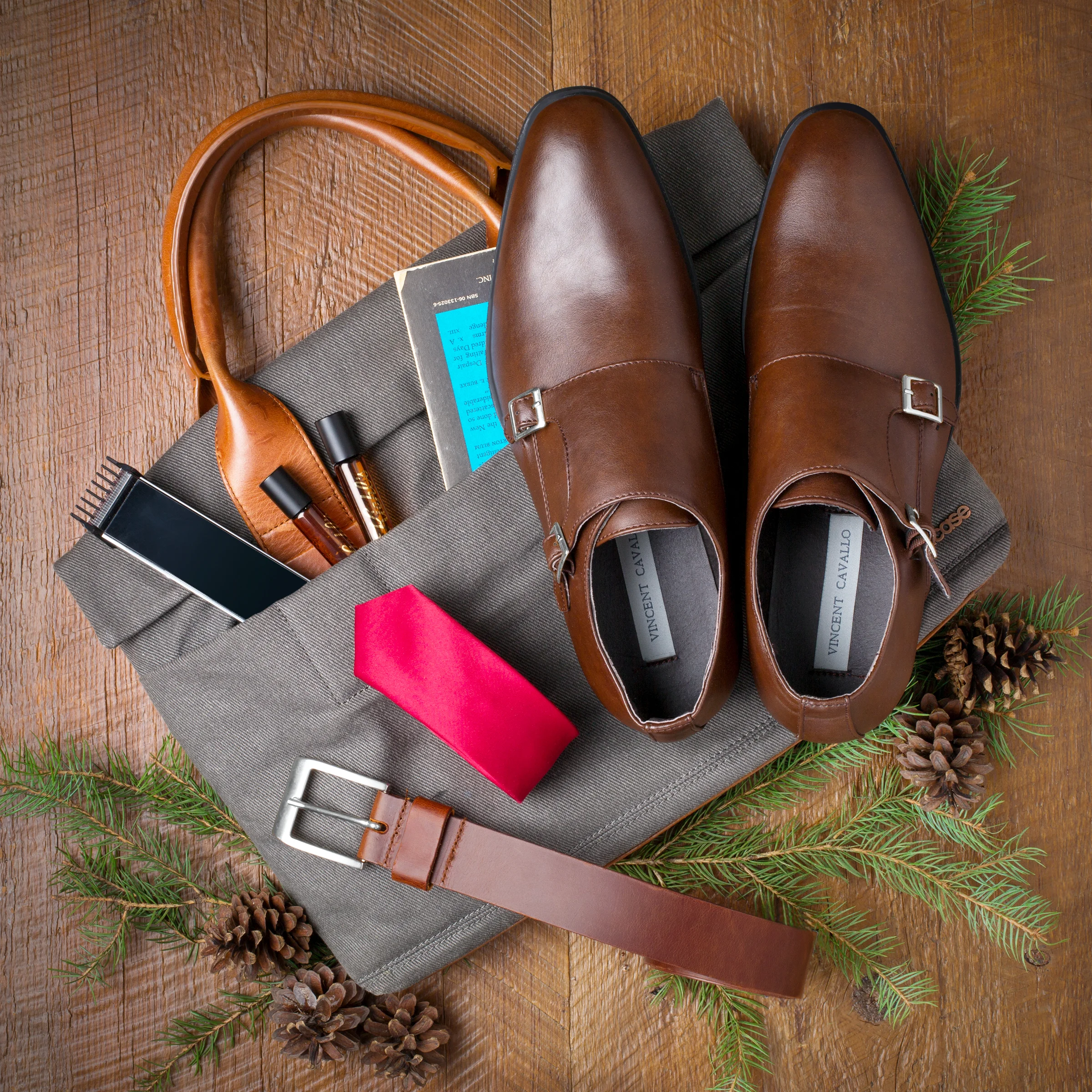 HOLIDAY_GOODS_Guy-Essentials.jpg