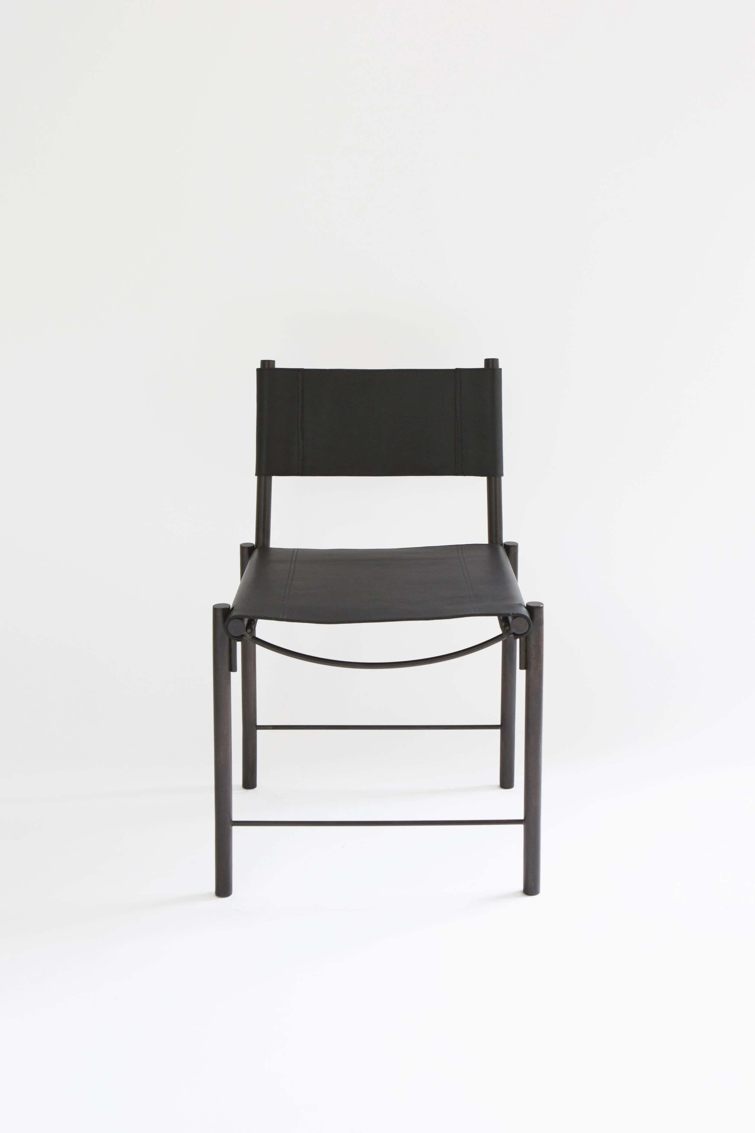 SKStudio_Chair_Black_Black_Ecomm_Front.jpg