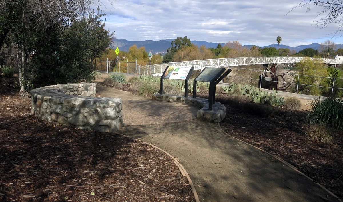  Sunnynook River Park 