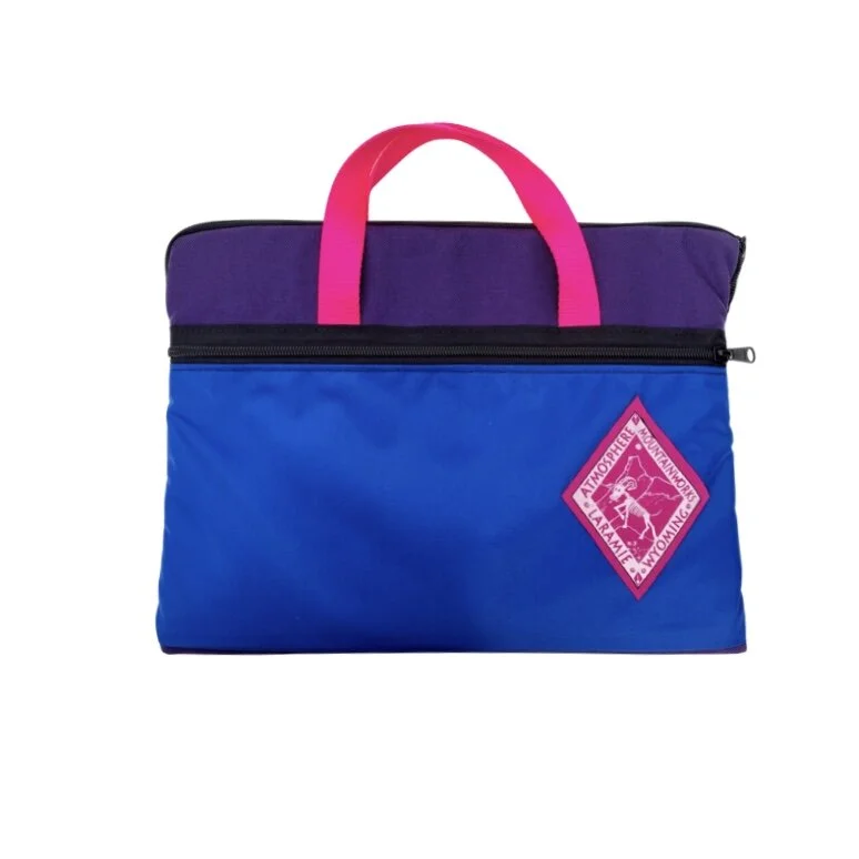 999ACCF3-0AE4-4A1E-8FF9-2A11351B8FC4