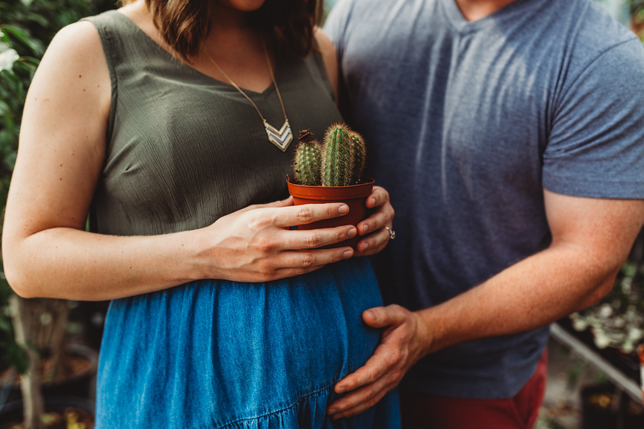 Greenhouse-maternity-photos-fayetteville-arkansas7.jpg