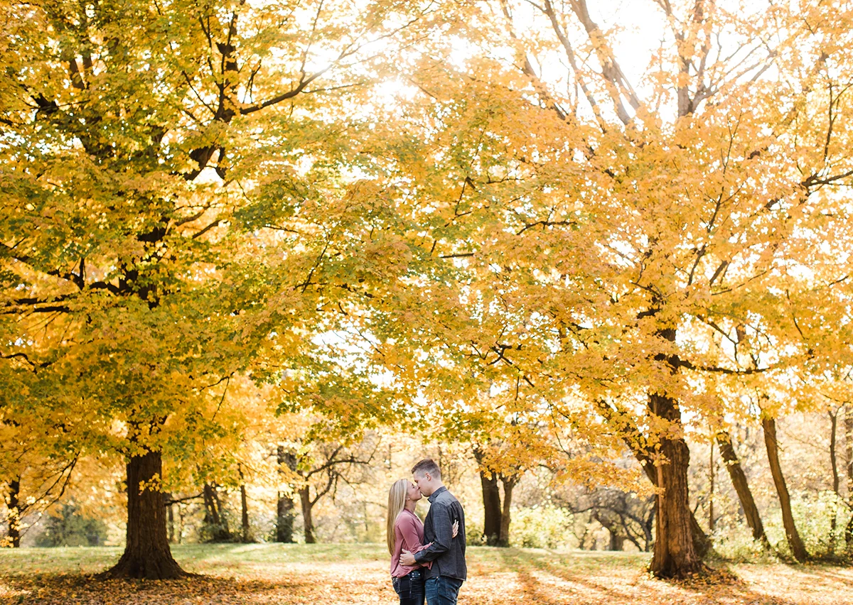 kriech-higdon-photography-engagement-photos-jm-1.jpg