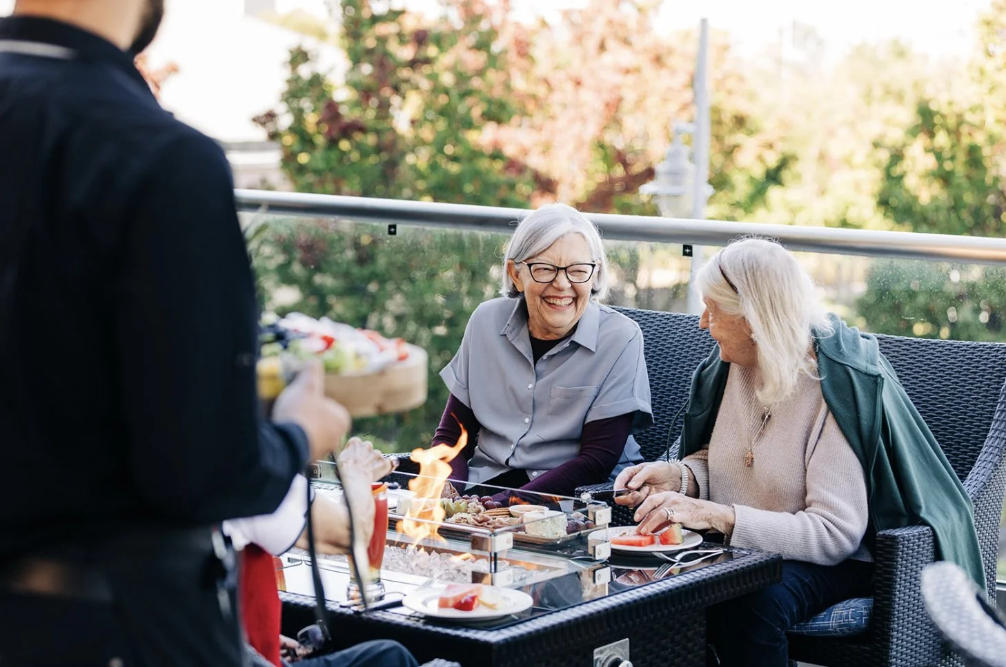  Residents having brunch outside at and Atria in CA  Kentucky photographer 