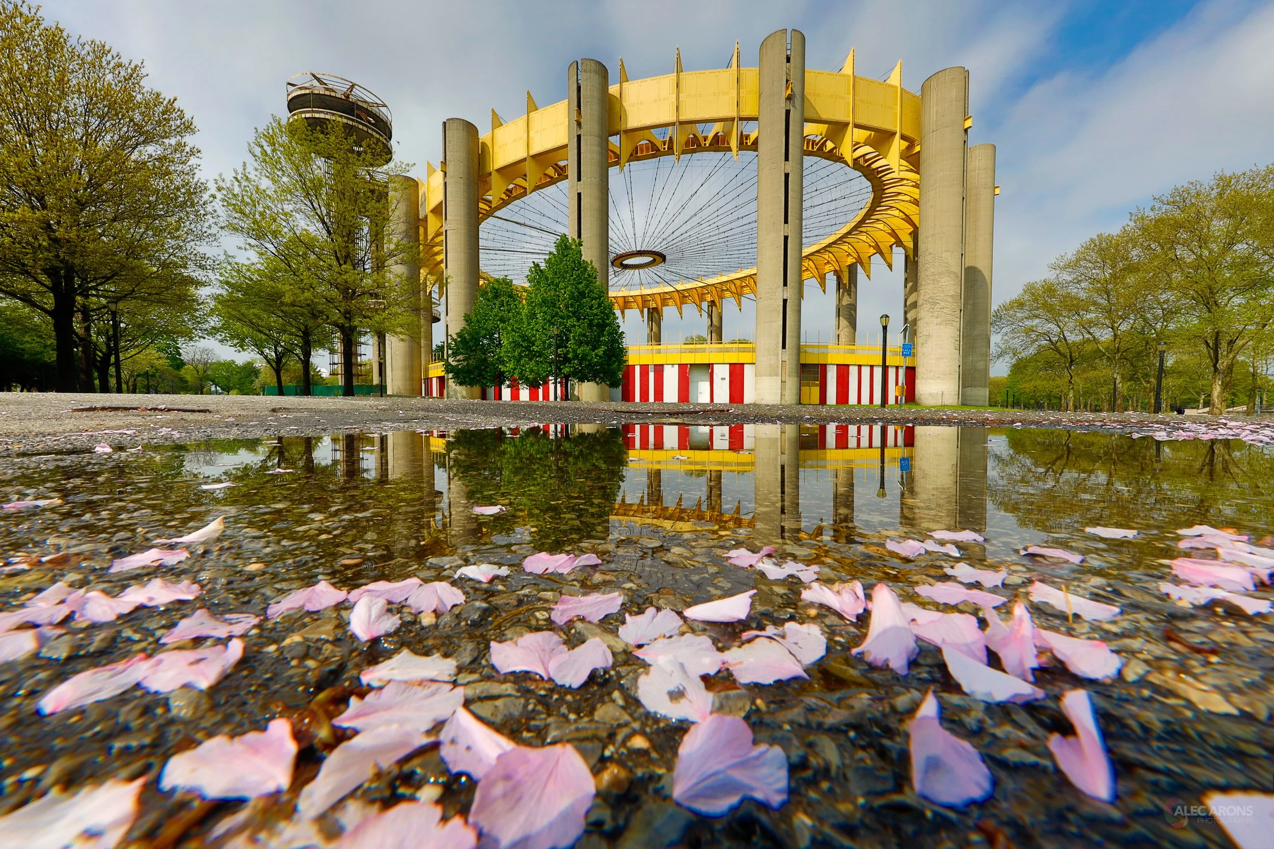 WORLDS FAIR PAVILLION