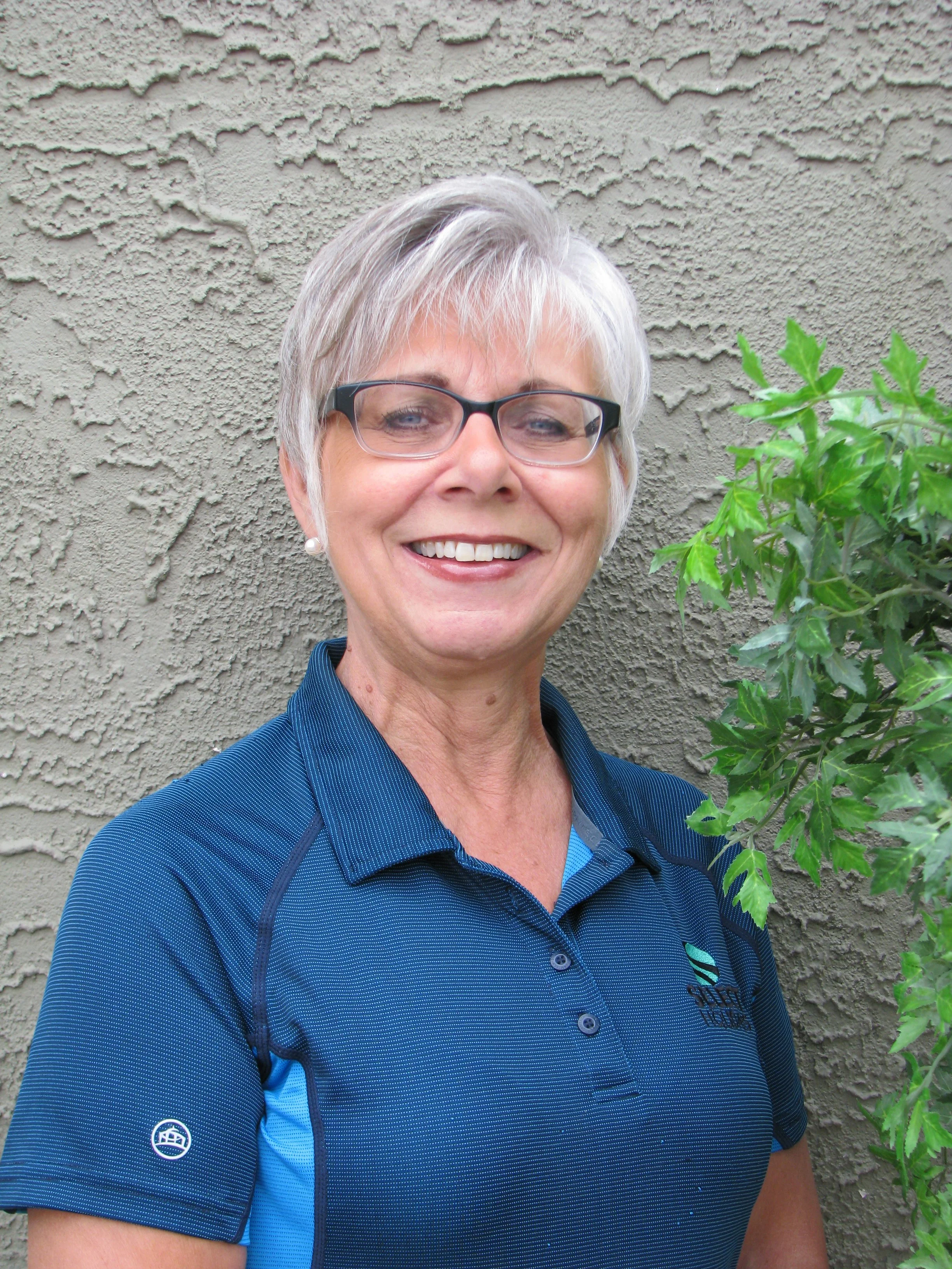 Lynn Holinski "I love the opportunity that my job gives me to meet so many new and interesting people.”