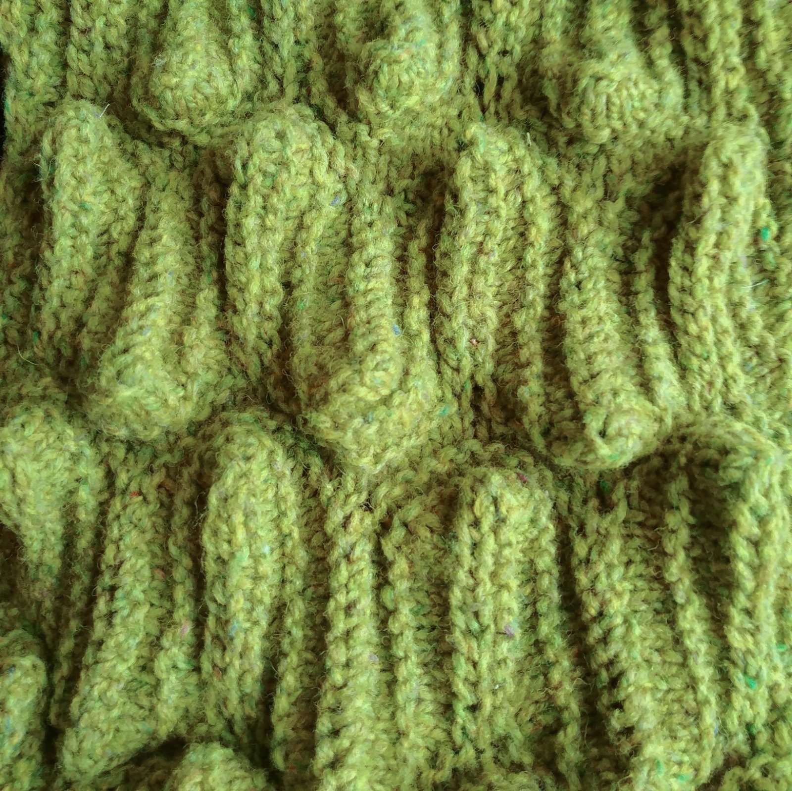 Cuddle Cactus Cowl