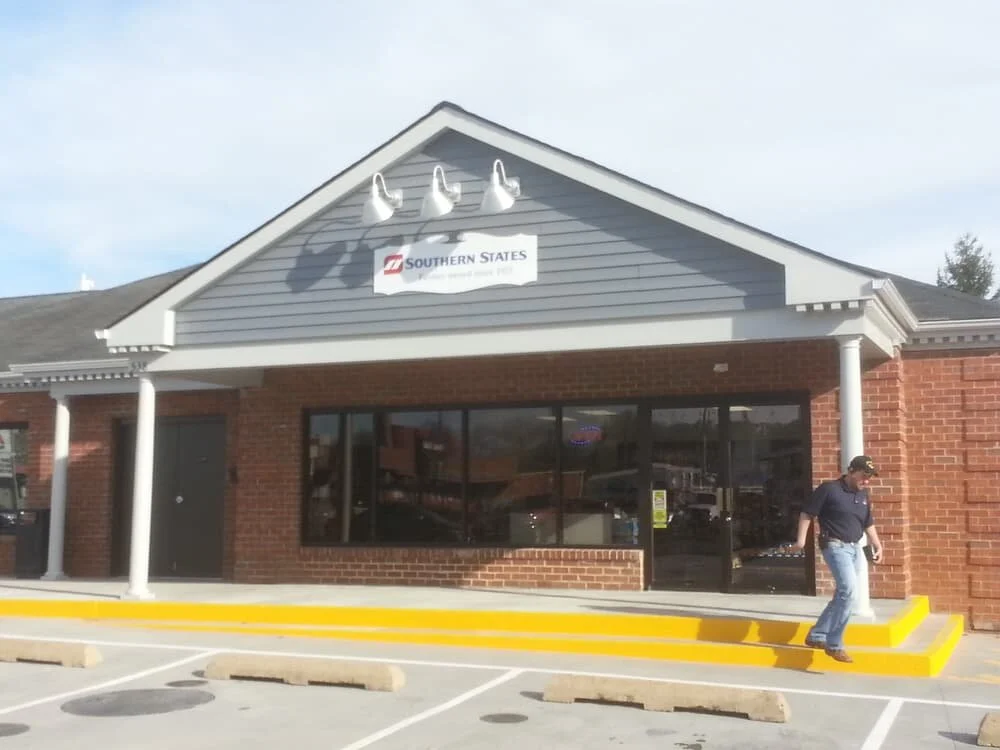 5bce69ef09010d17e2addede_rp-bridgewater-store-sized.jpg