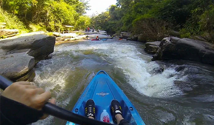 kayaking2.jpg
