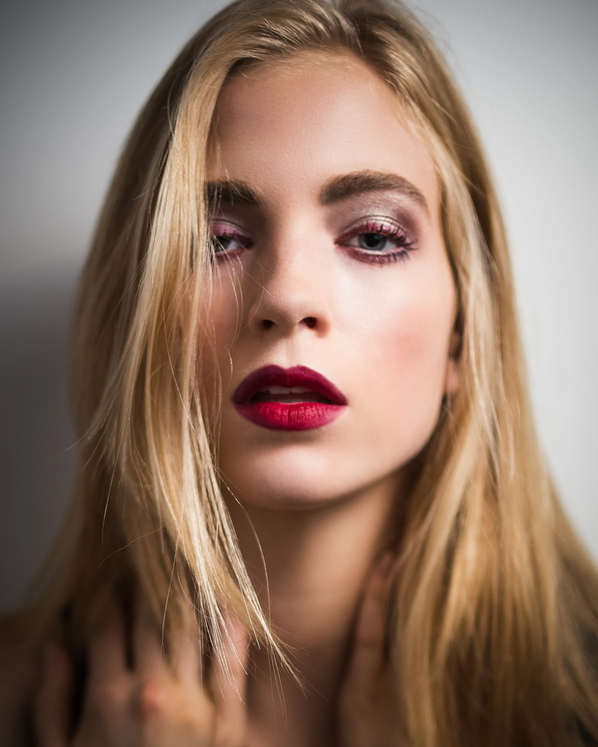 HEADSHOTS — JASON LOWRIE