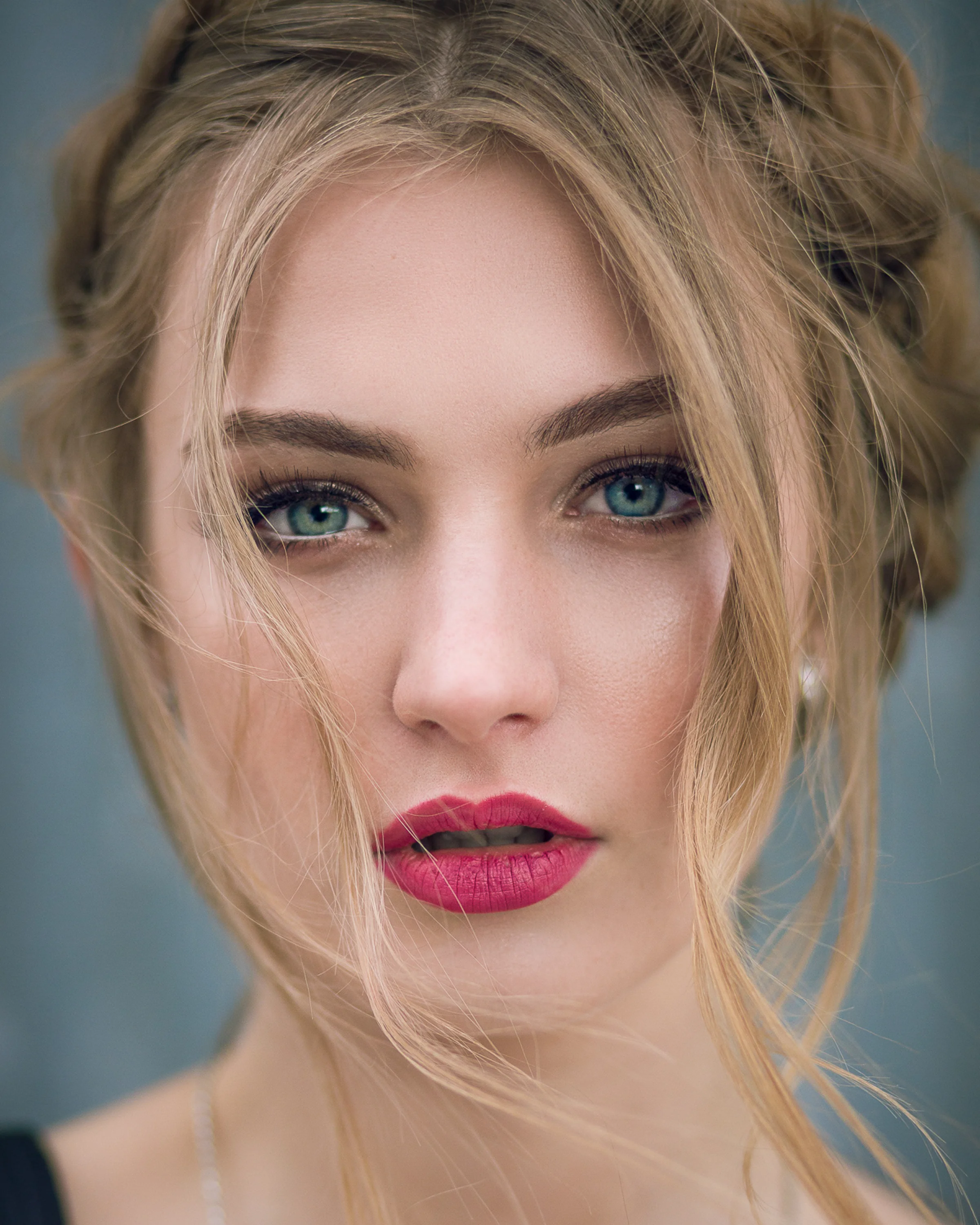 HEADSHOTS — JASON LOWRIE