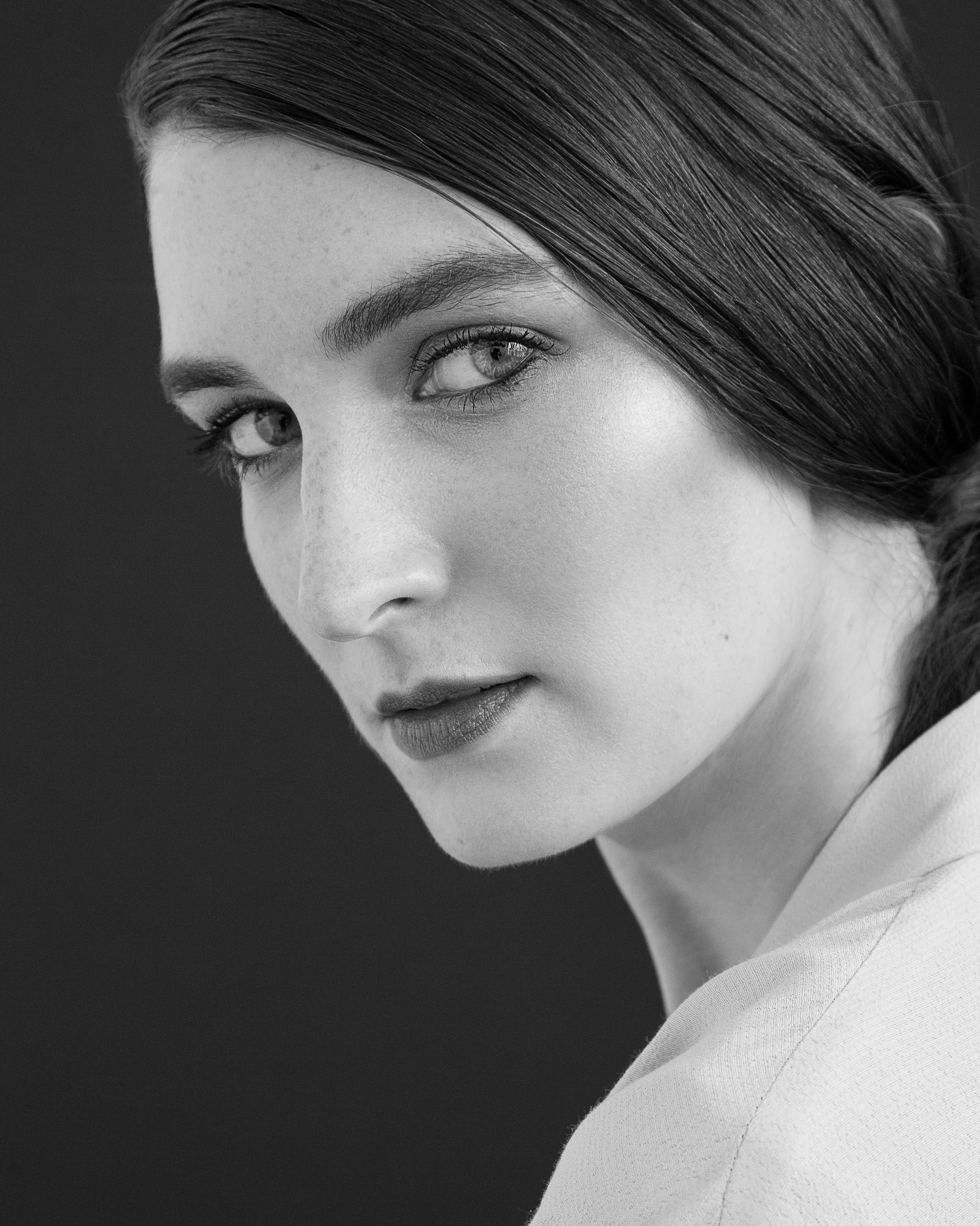 HEADSHOTS — JASON LOWRIE