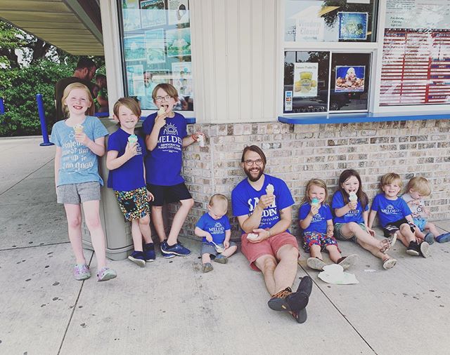 #TeamMelden rolls with lots of kids, one Tucker, and never misses an ice cream break. 🍦