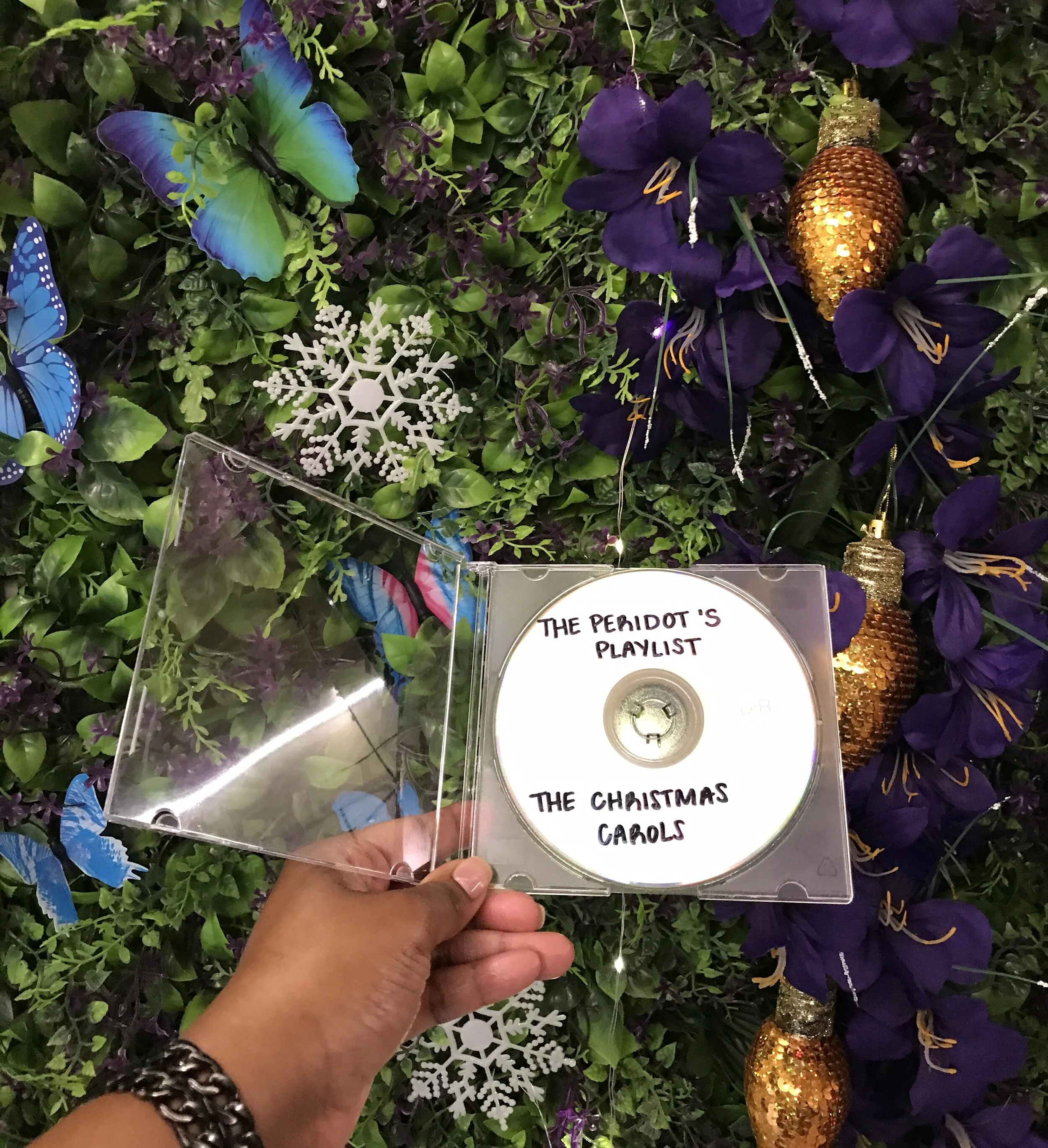 The Peridot's Playlist: The Christmas Carols