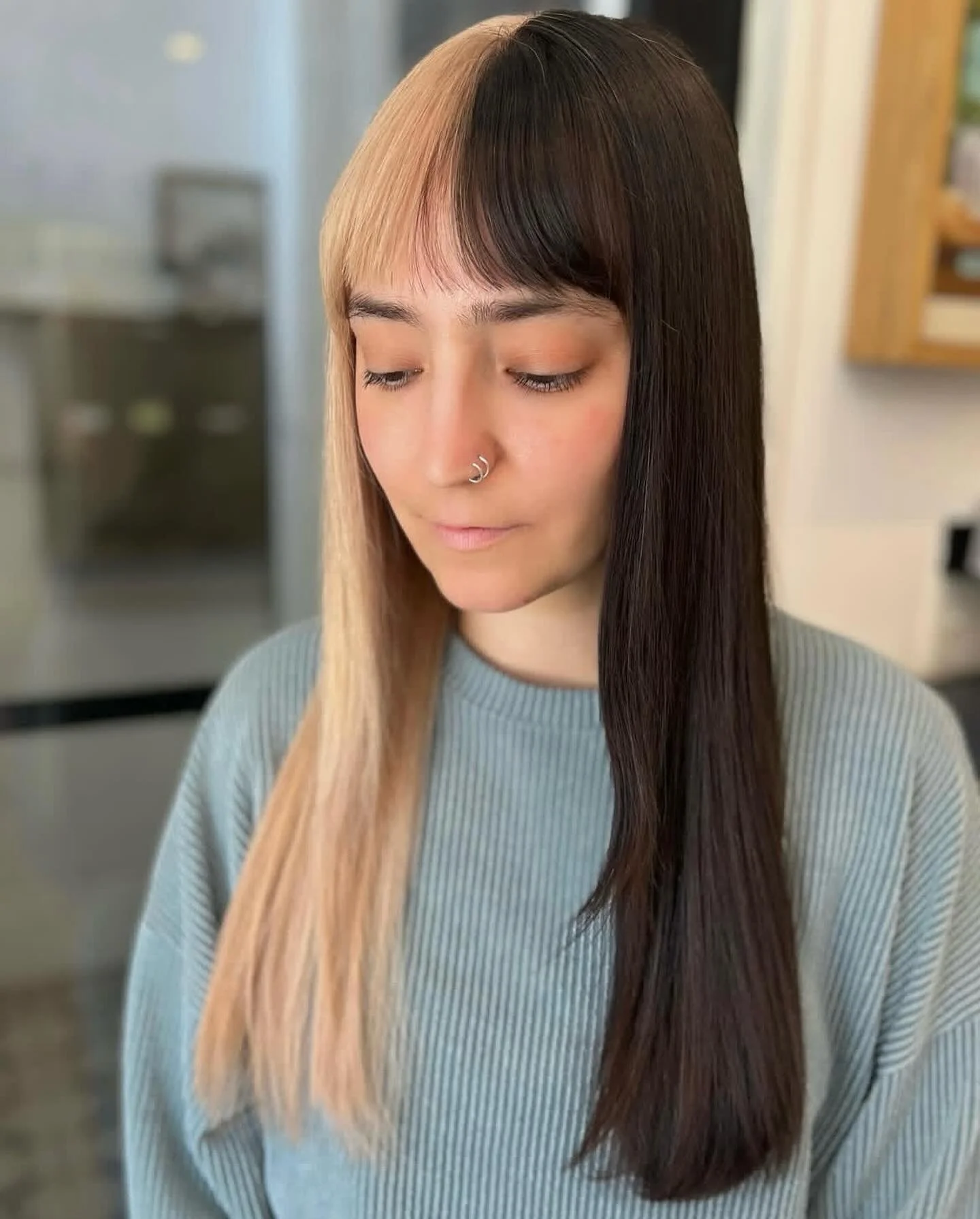 AKASHA 

🌖 Perfect peachy split dye, one of my favorites from @ajameshair . 

If you are looking to be added to the appointment list for when Akasha returns from her maternity leave you can send a message on here or email us at mirrorandmantel@gmail