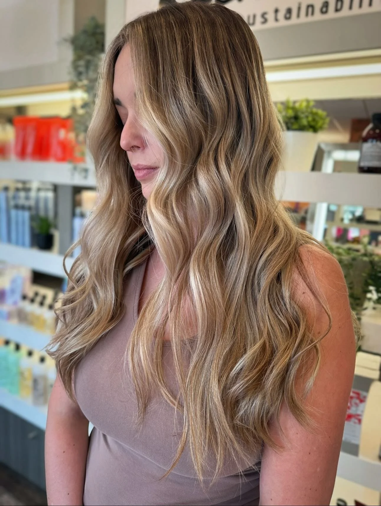 ✨ D I M E N S I O N A L  C O L O R ✨

@shawnaleaaa 
@davinescolor