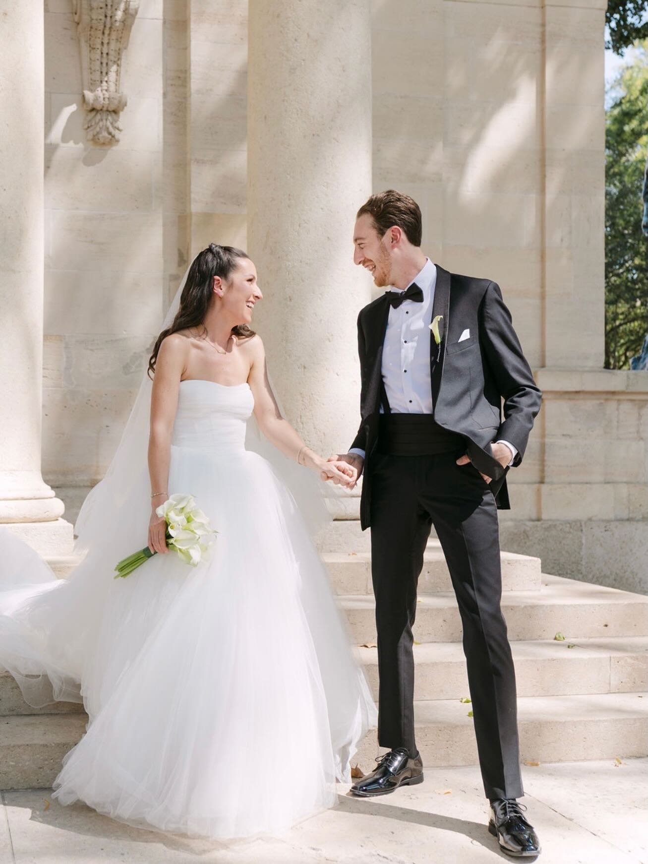 GABRIELLE 

If you are looking for a wedding stylist that is not just talented but also pleasure to spend time with on your day Gabby is it. Her talent makes everything go smoothly while producing the most beautiful styling. I am always in awe of how