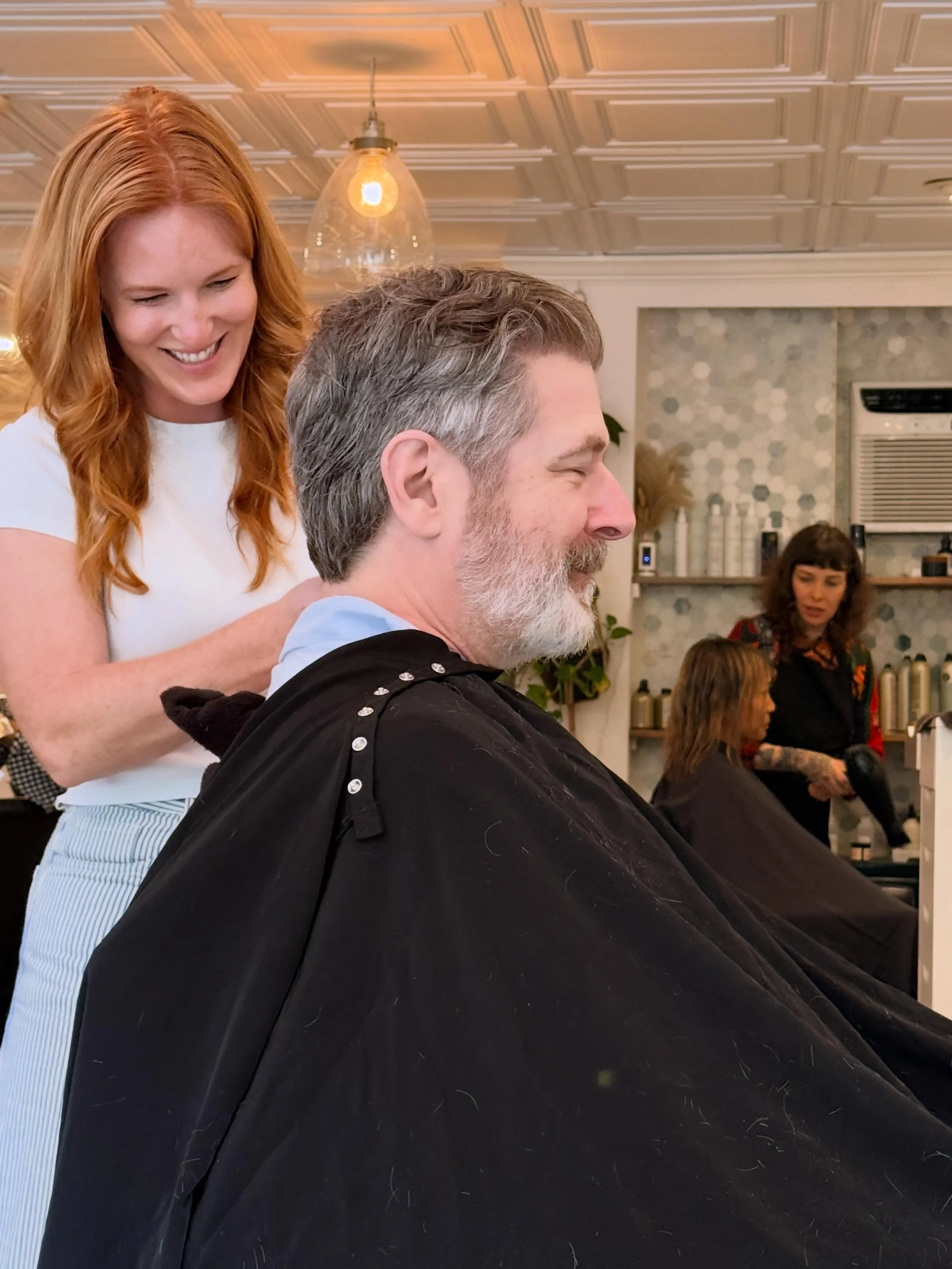 Thankful for friends that take photos of their partners haircut so I actually have content to post! @moirah 

Also thankful the for time I get to hang out when Moriah &amp; Chris come for their haircuts together. 🫶🏻