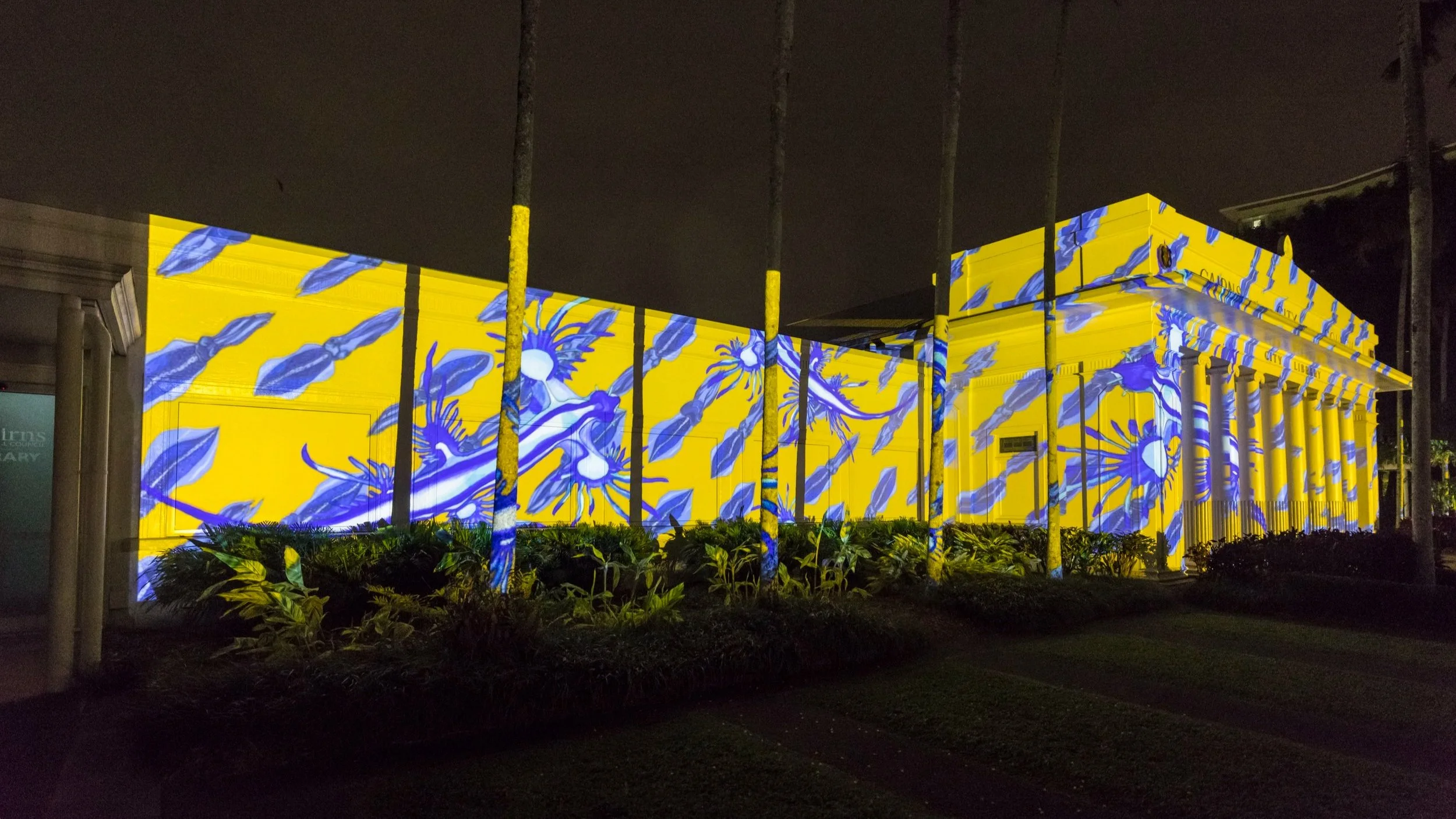  Photography of City Lights projection at Cairns City Library - part of the 2022 Cairns Festival, Aug-Sep 2022. 