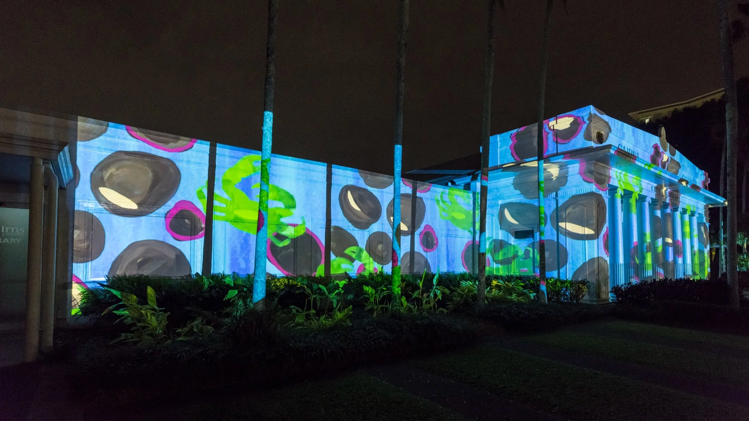  Photography of City Lights projection at Cairns City Library - part of the 2022 Cairns Festival, Aug-Sep 2022. 