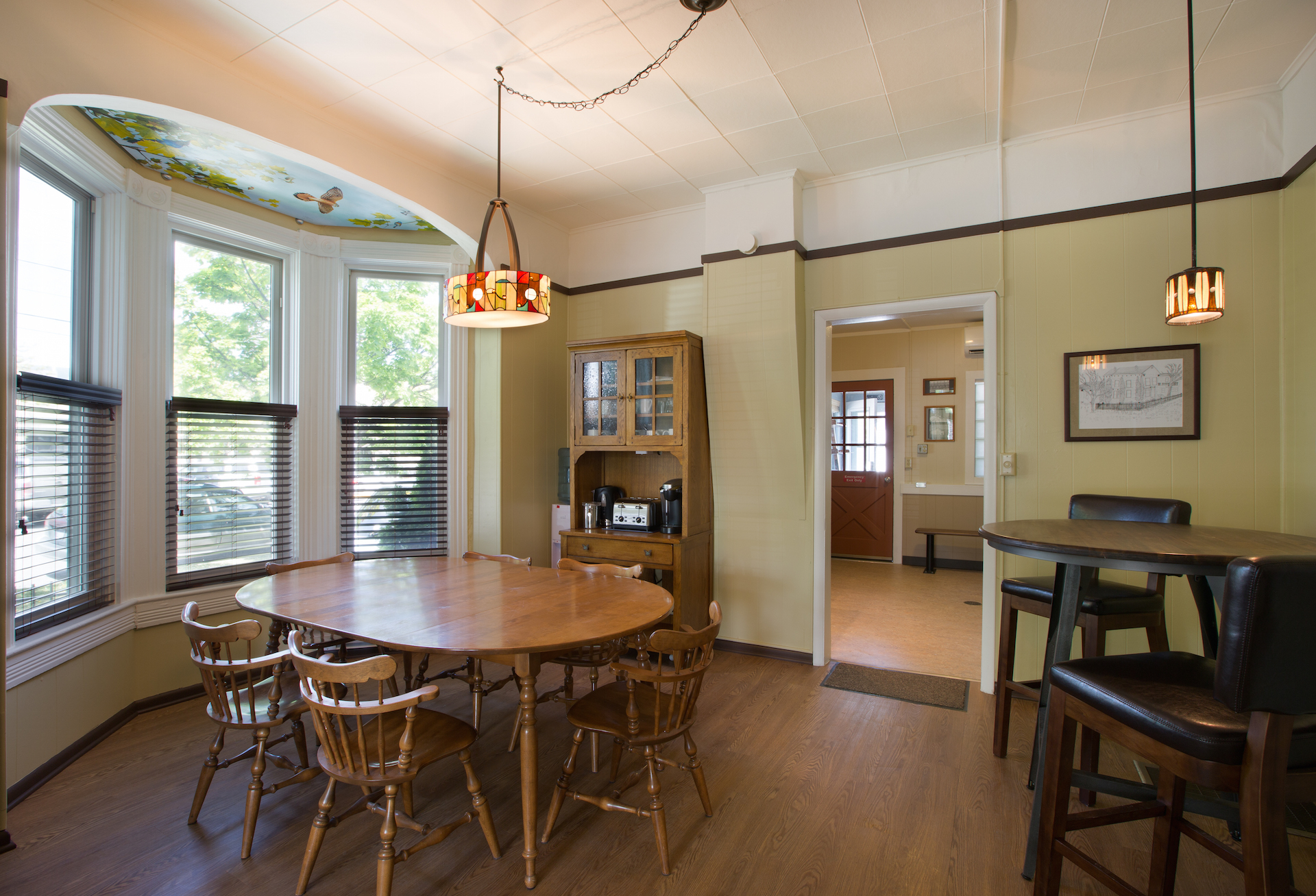 Shady_Spruce_Hostel_Pam_Voth_Photography_011.jpg