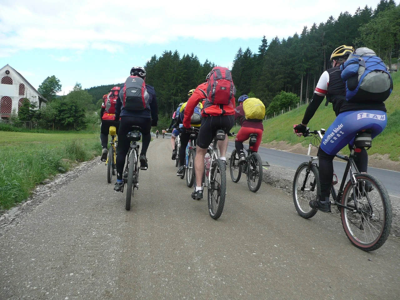 transalp-1122885_1280.jpg