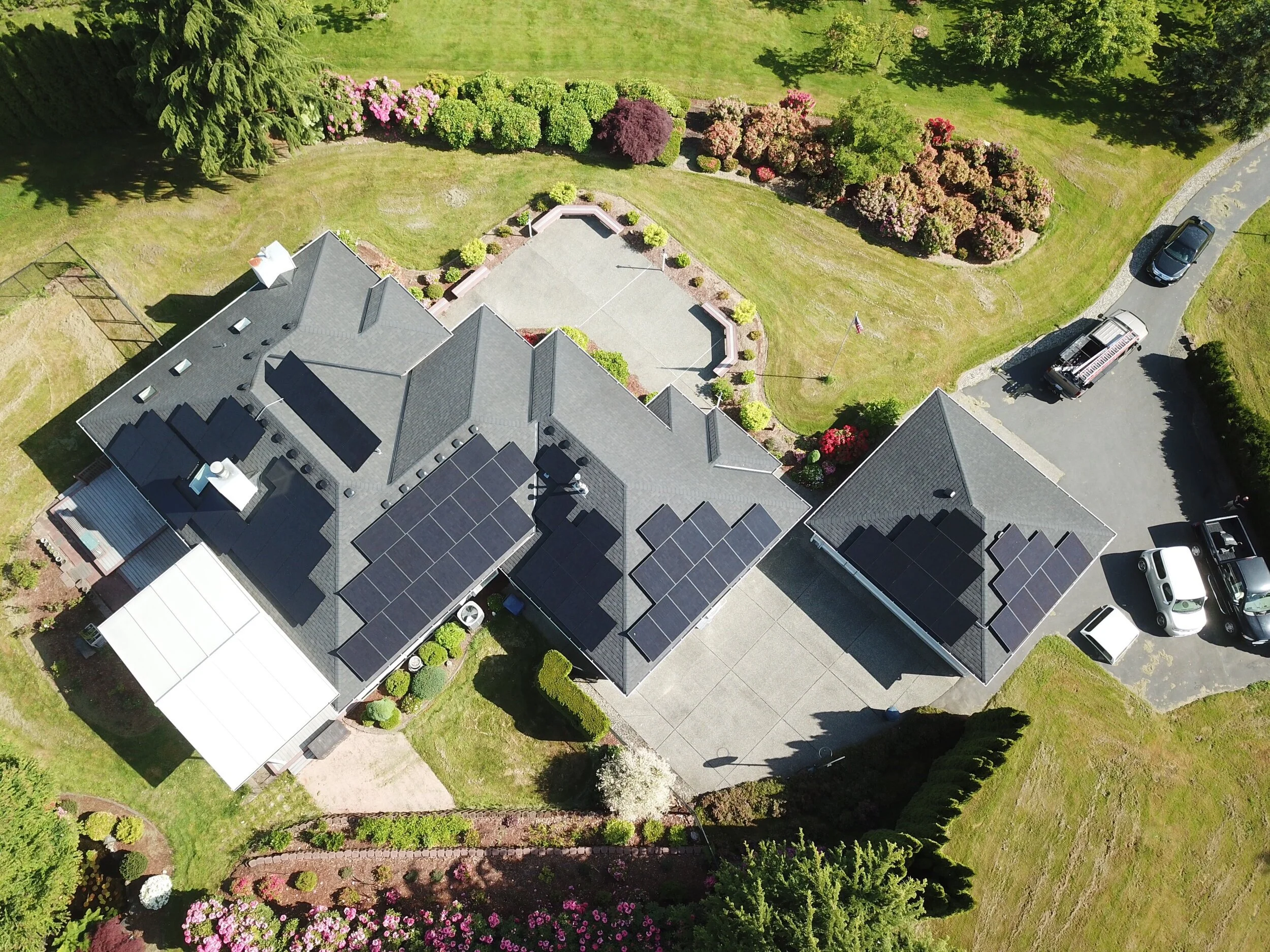 Do solar panels help the environment?