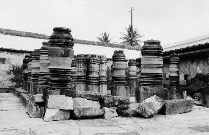 Lathe-Turned Stone Pillars, Belur