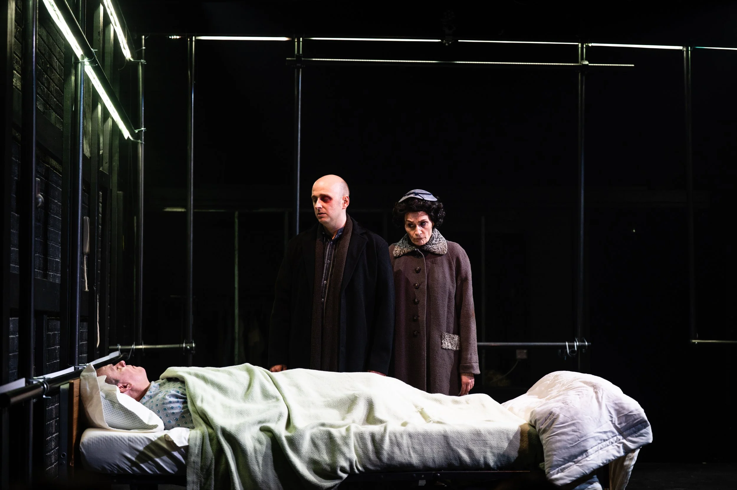 angels-in-america-perestroika-louis-hannah.jpg