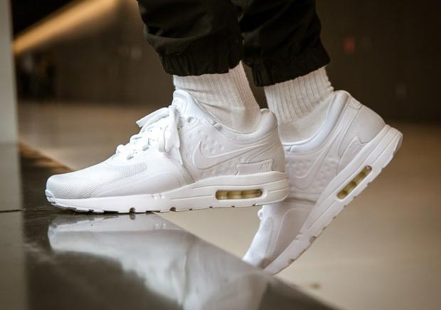 Air Max Zero Triple White