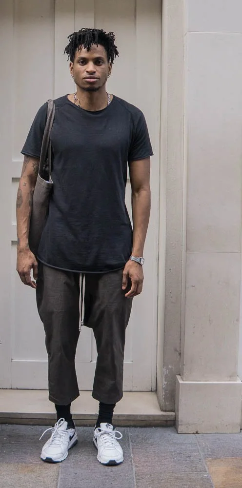 London - Knitghsbridge - Model Duo (8 of 21).jpg