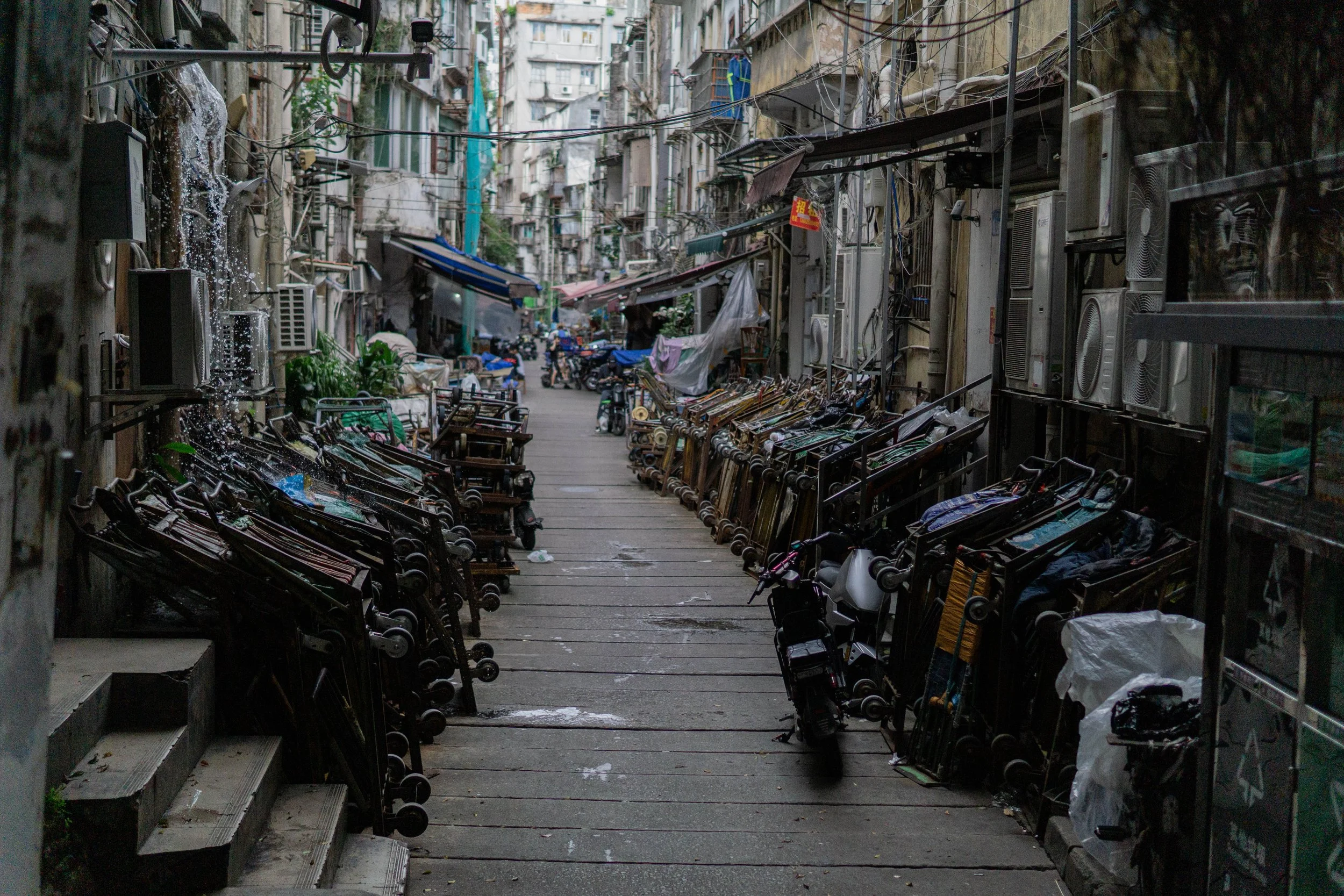 China - Guangzhou - Street Sample-9.jpg