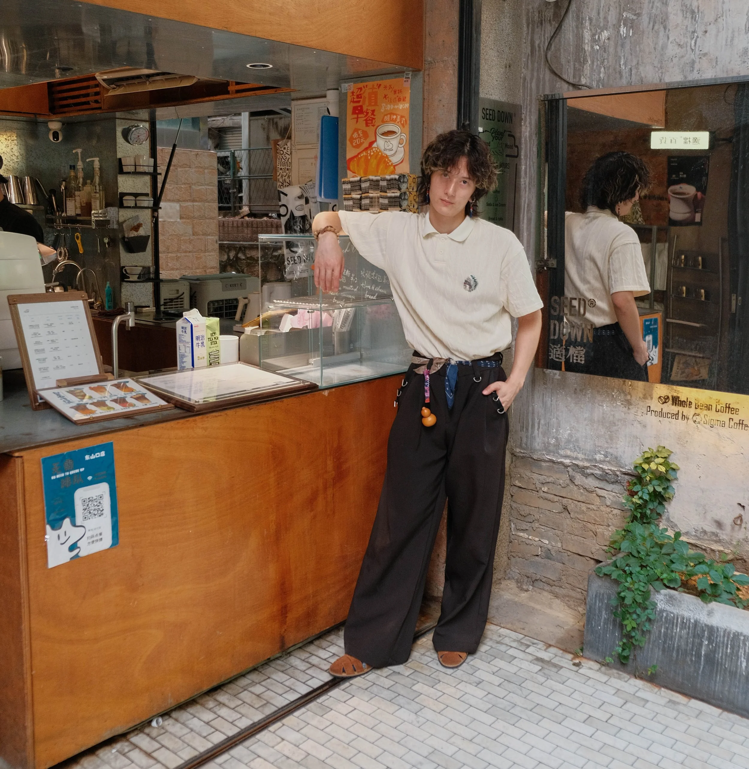 China - Guangzhou - Streets II Fuji-50.jpg