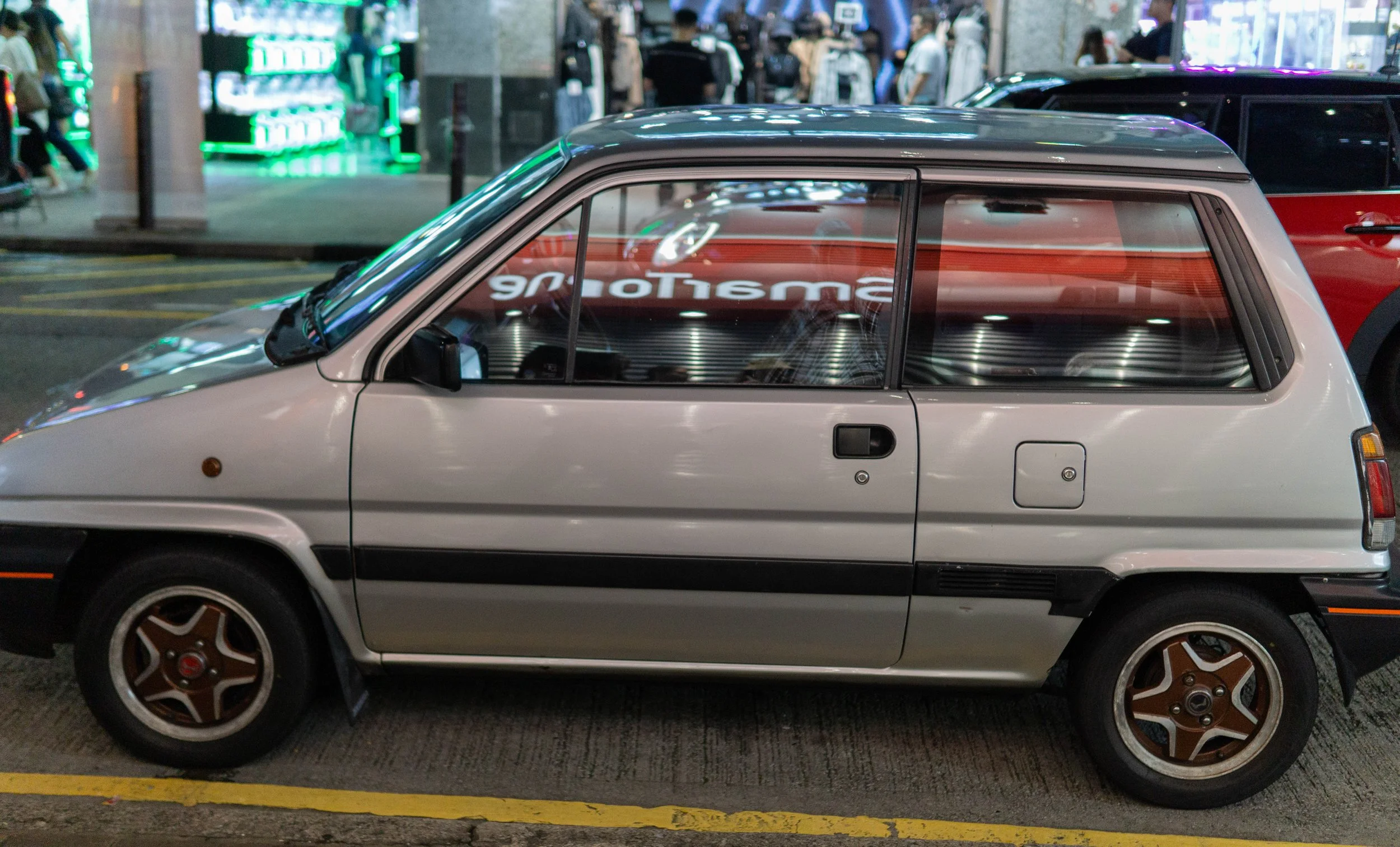 Hong Kong - Streets I-15.jpg