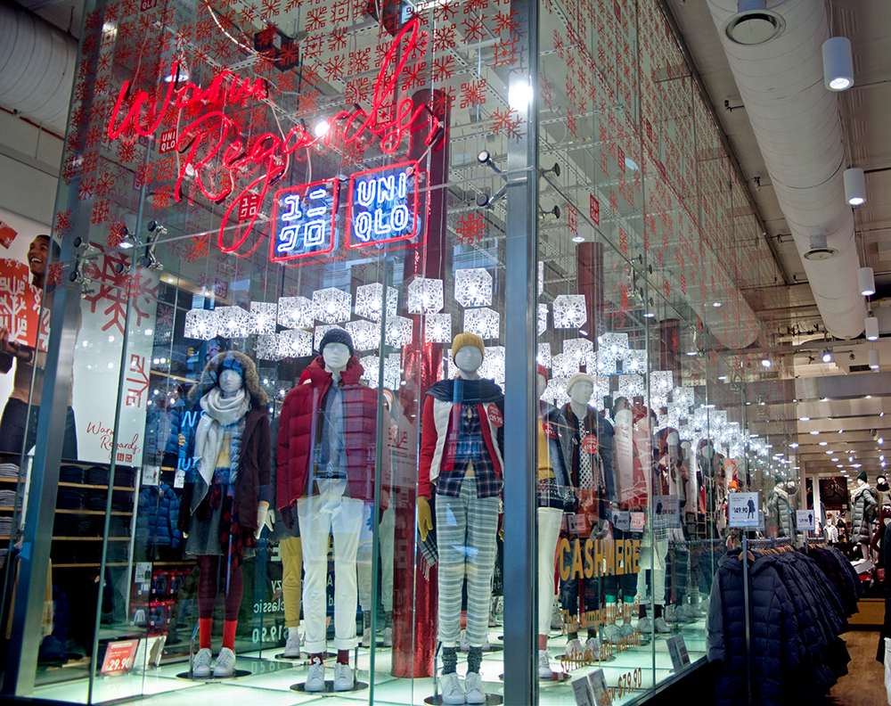 Soho final glass case display