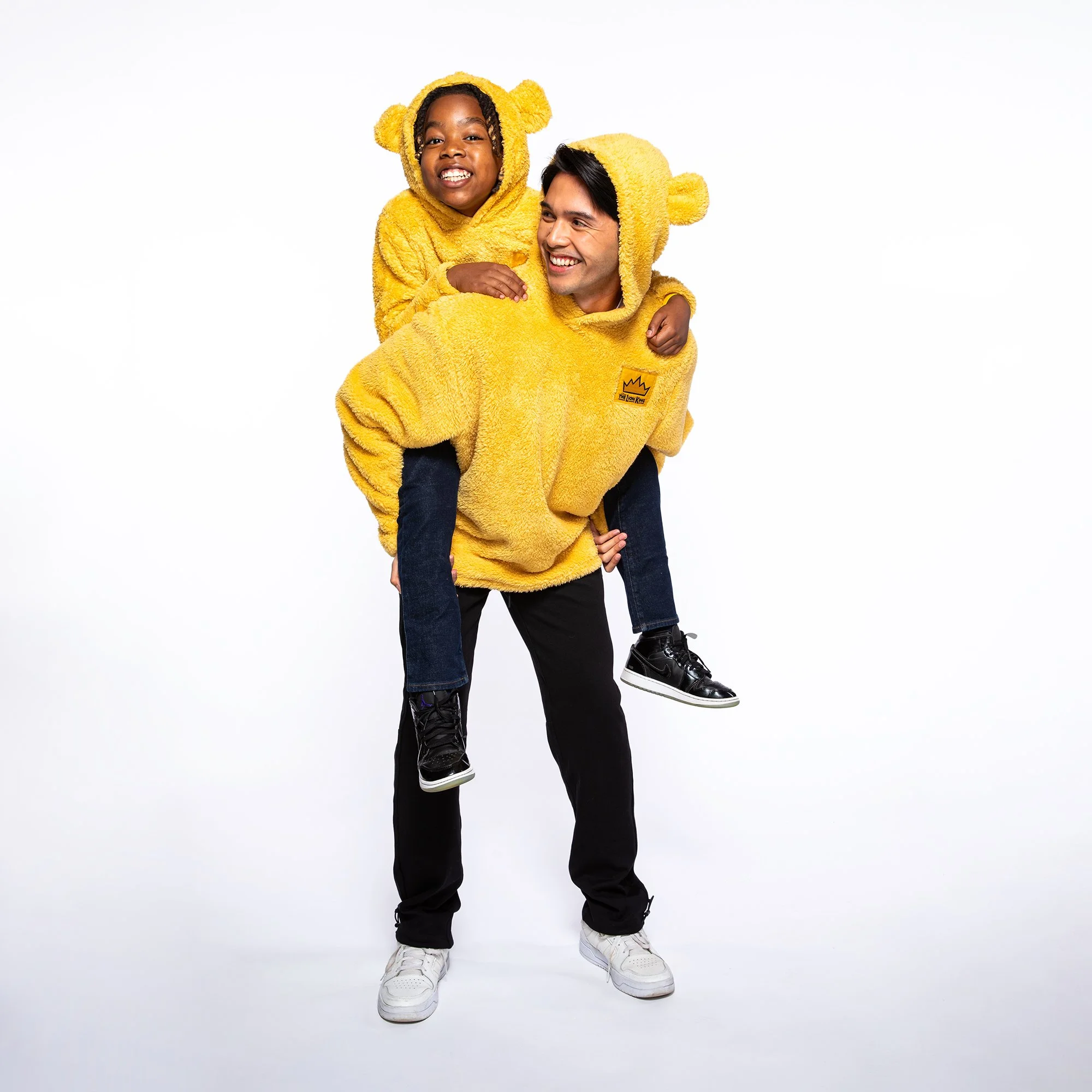 TLK_CROWN FUR HOODIE_GROUP_01_WEB.jpg