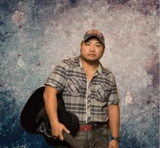 Logan Lee &amp; The U-Pang Band