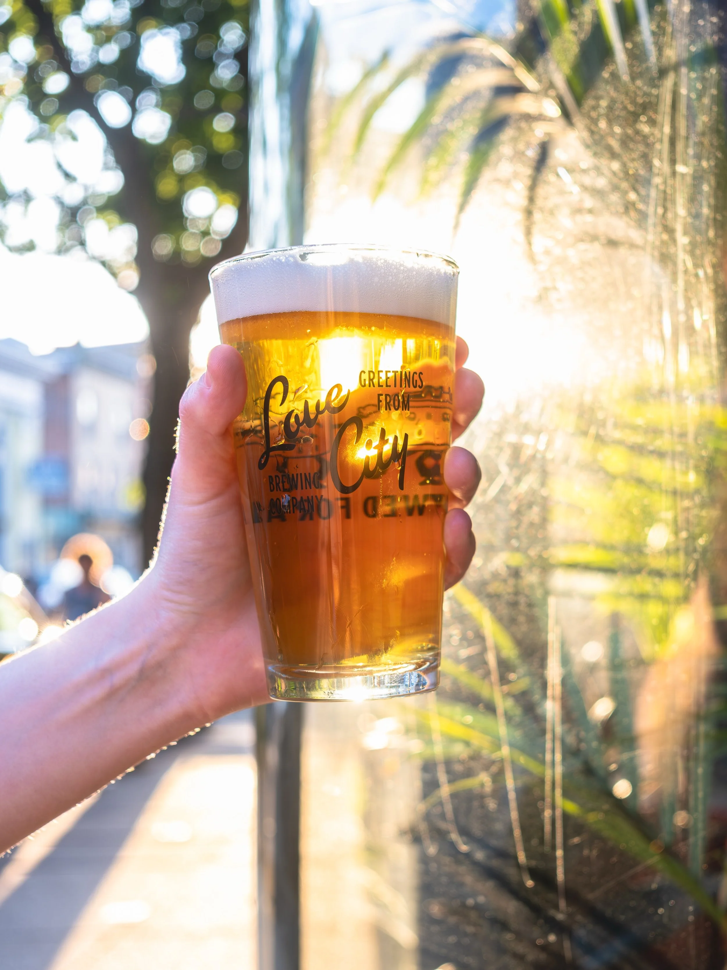 Summer, officially (even if the weather hasn&rsquo;t gotten the memo)🍺☀️ We&rsquo;re open today from 12-8pm &mdash; come pull up, kick your shoes off (metaphorically, please keep them on), and start the season right. Let @sophies_bbq do the grilling