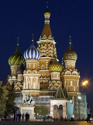 kremlin_and_red_square_moscow-2.jpeg