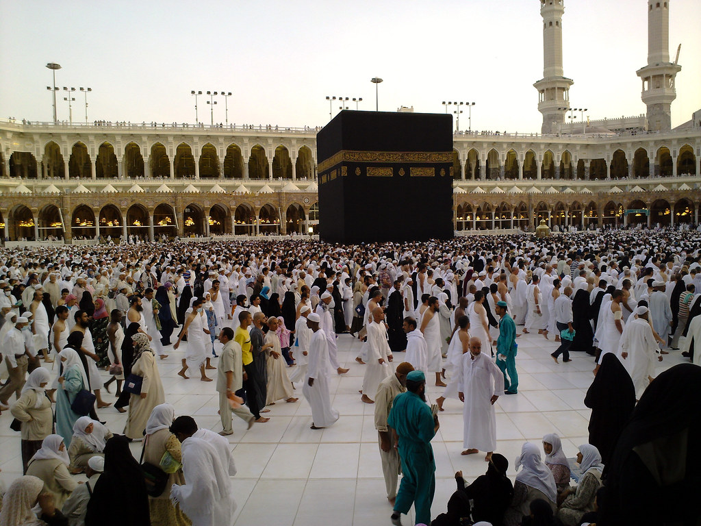 Muslim worshipers fill the site of the Kaaba in Mecca, Saudi Arabia. Creative Commons photo.