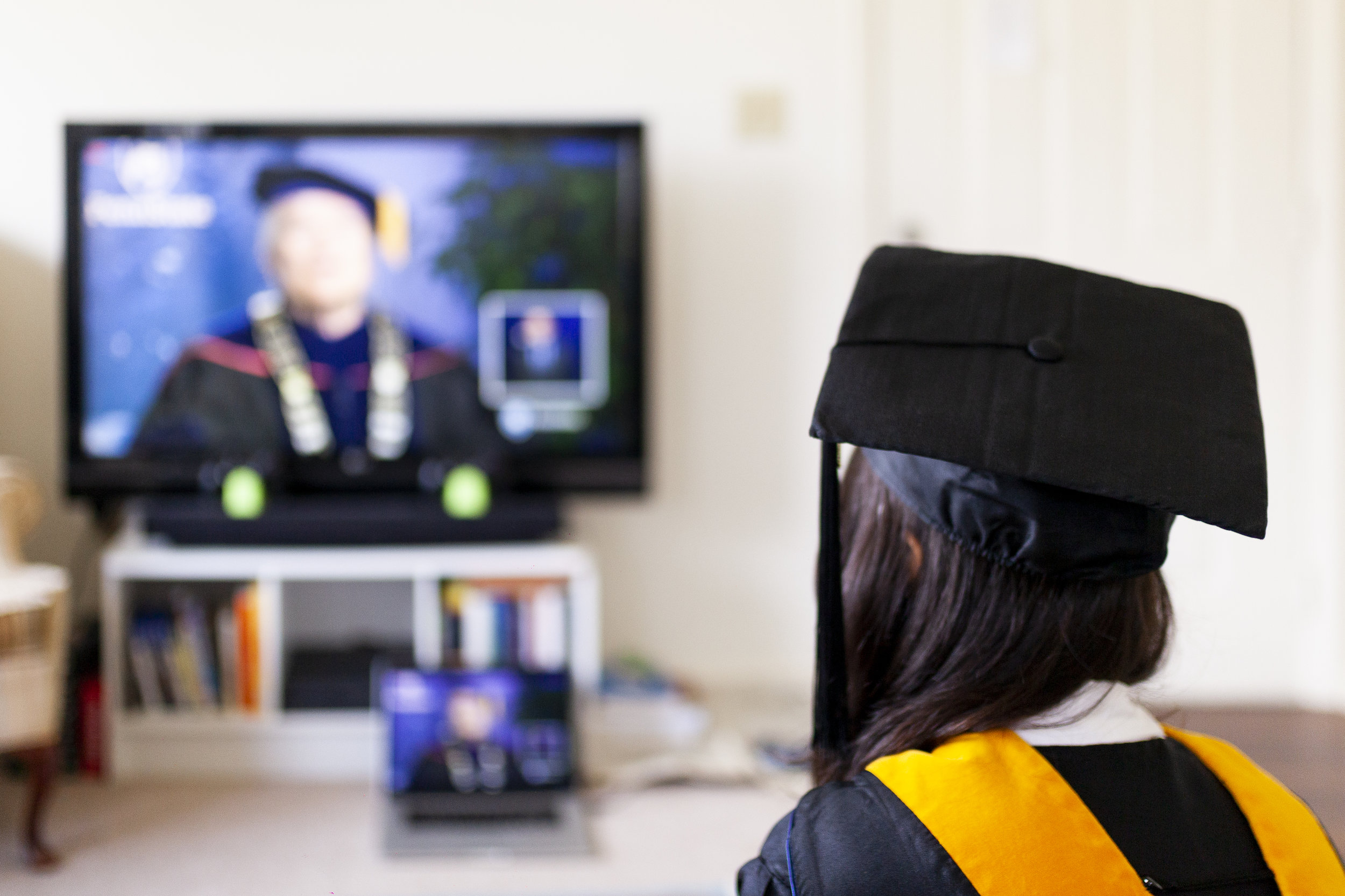 Evangelical Colleges Handling COVID-19 Much Like Secular Schools