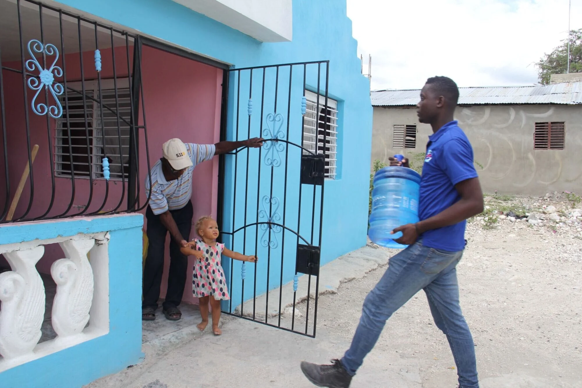 This entrepreneurial minister created a solution to provide clean water to rural Dominicans