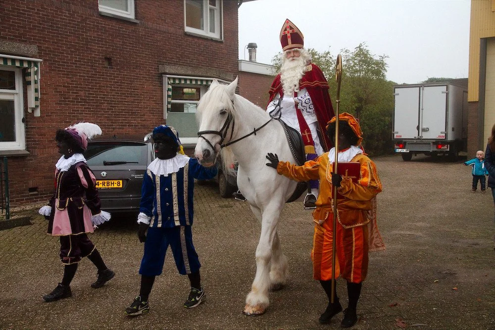 5 Unique Variations Of Santa Claus Around The World 