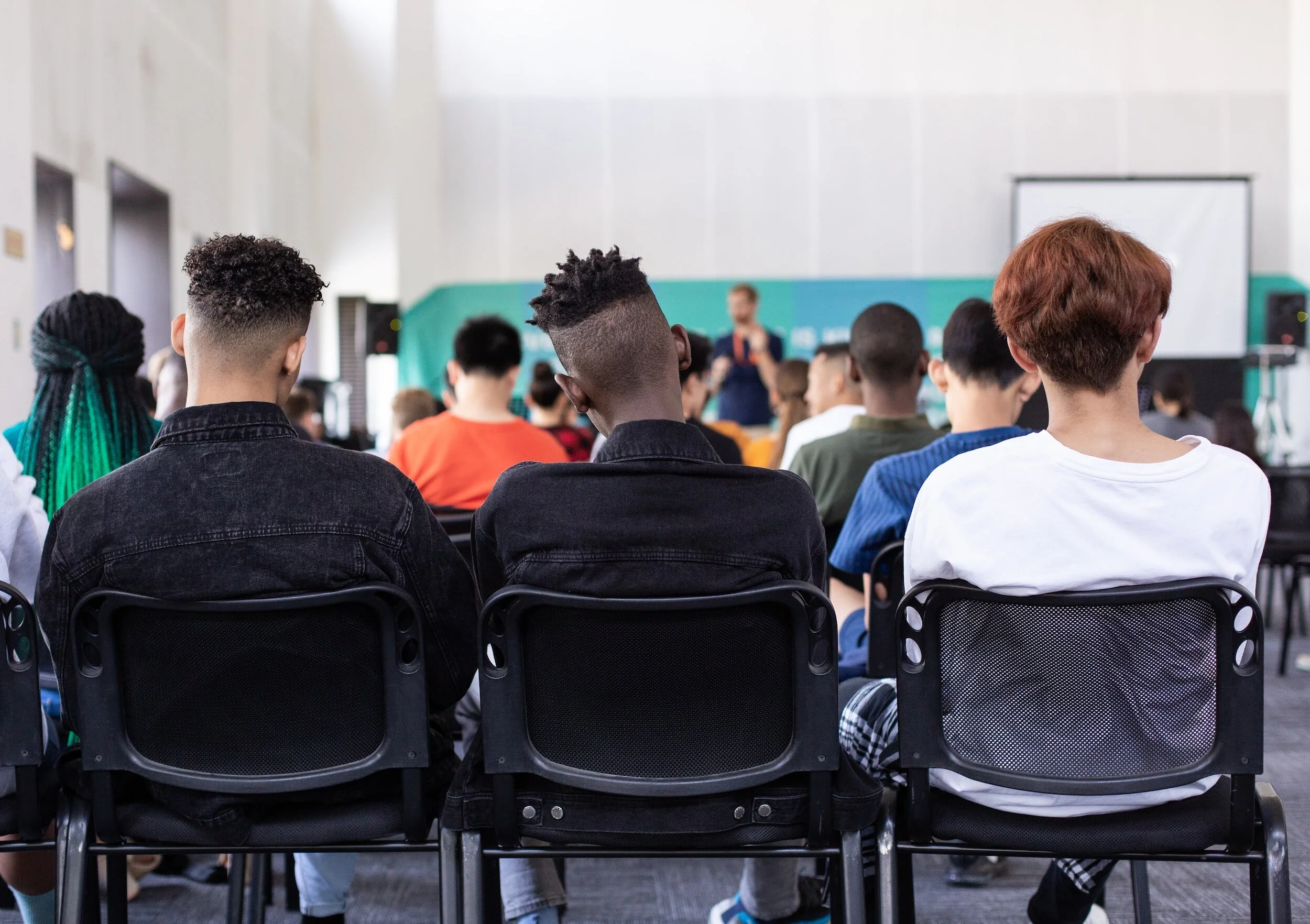 New Survey Offers Insight Into College Students’ Gender, Sexual Orientation and Religion