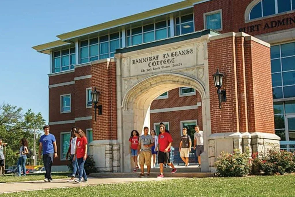 Hannibal-LaGrange Lawsuit Settled After Education Department Revises Rule