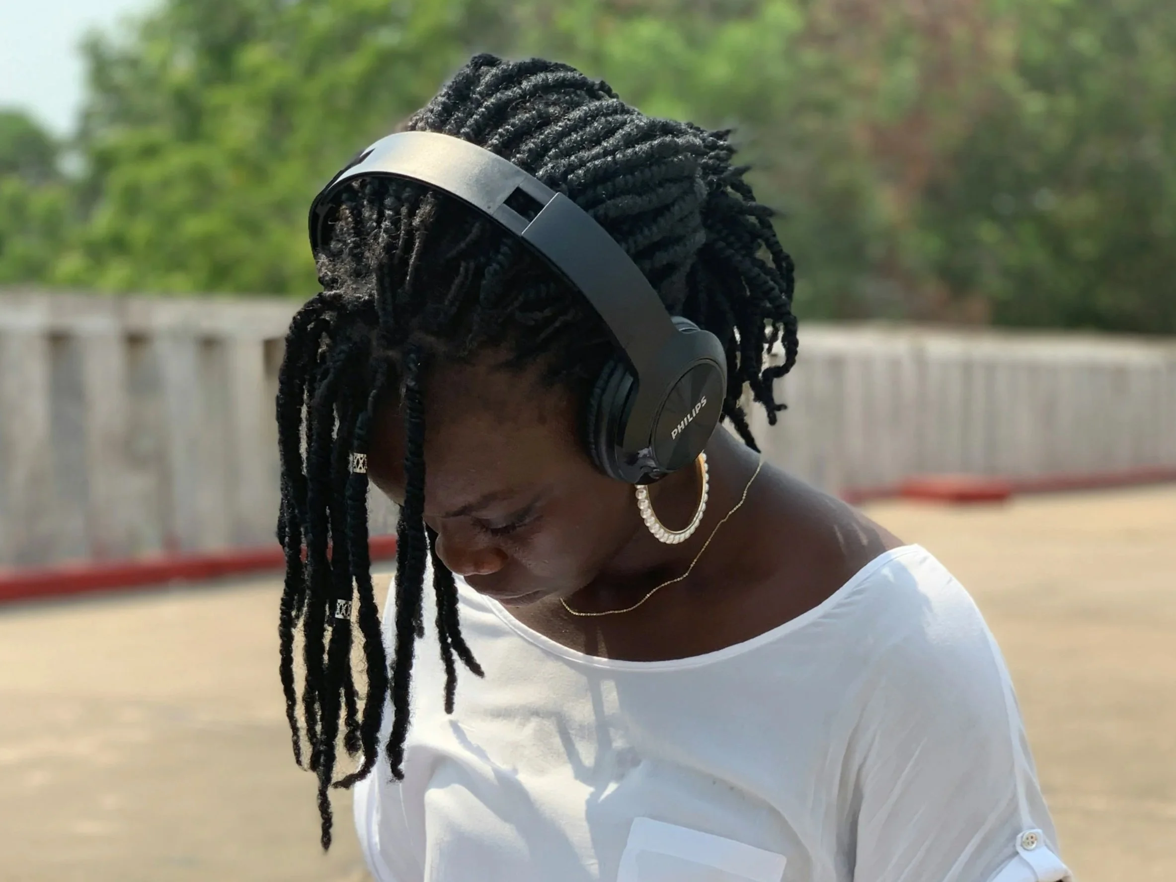 Miracles Through Sound: How Audio Bibles Are Transforming Faith 