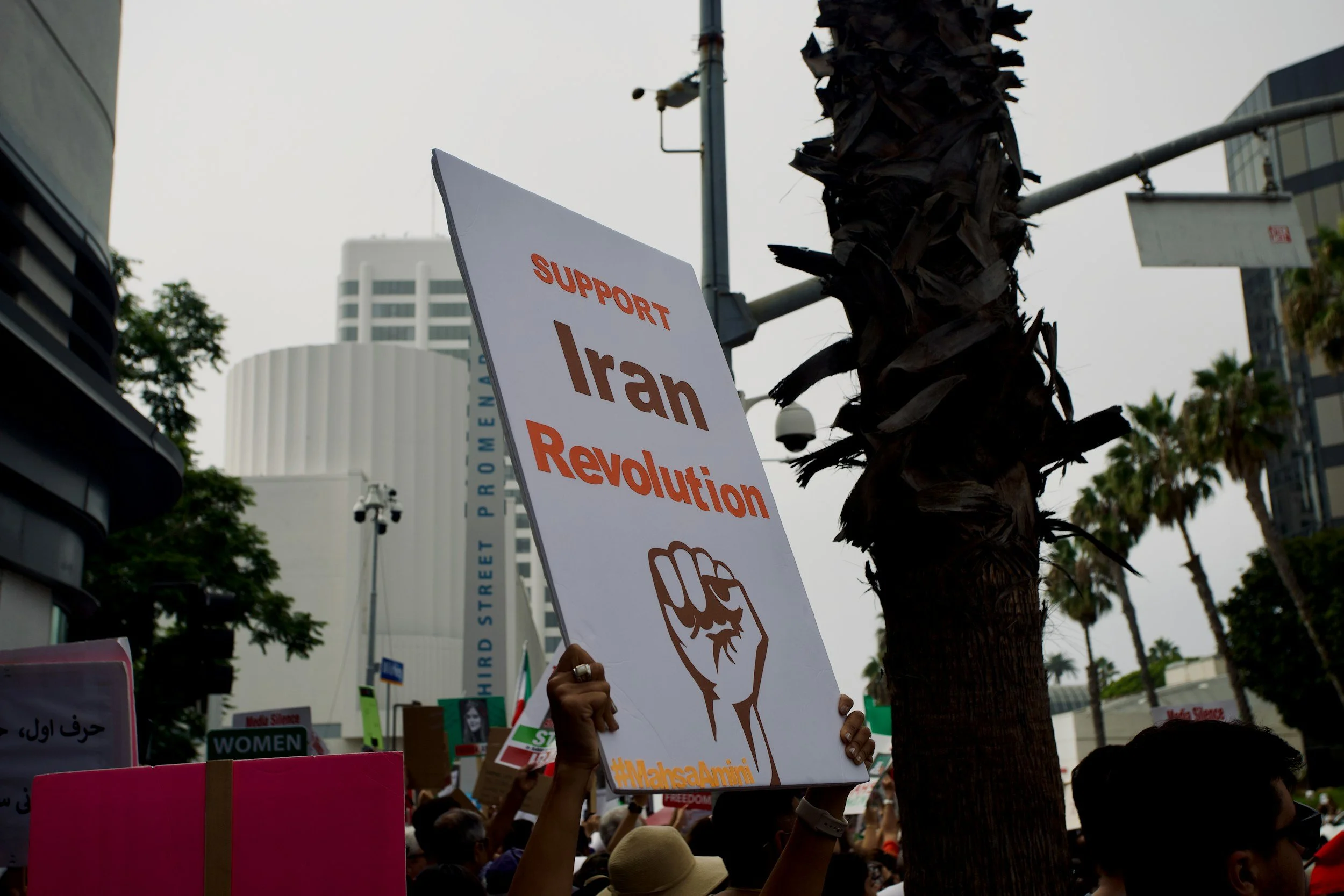 Against Evil Or War? A Defining Choice For Iran’s Christians