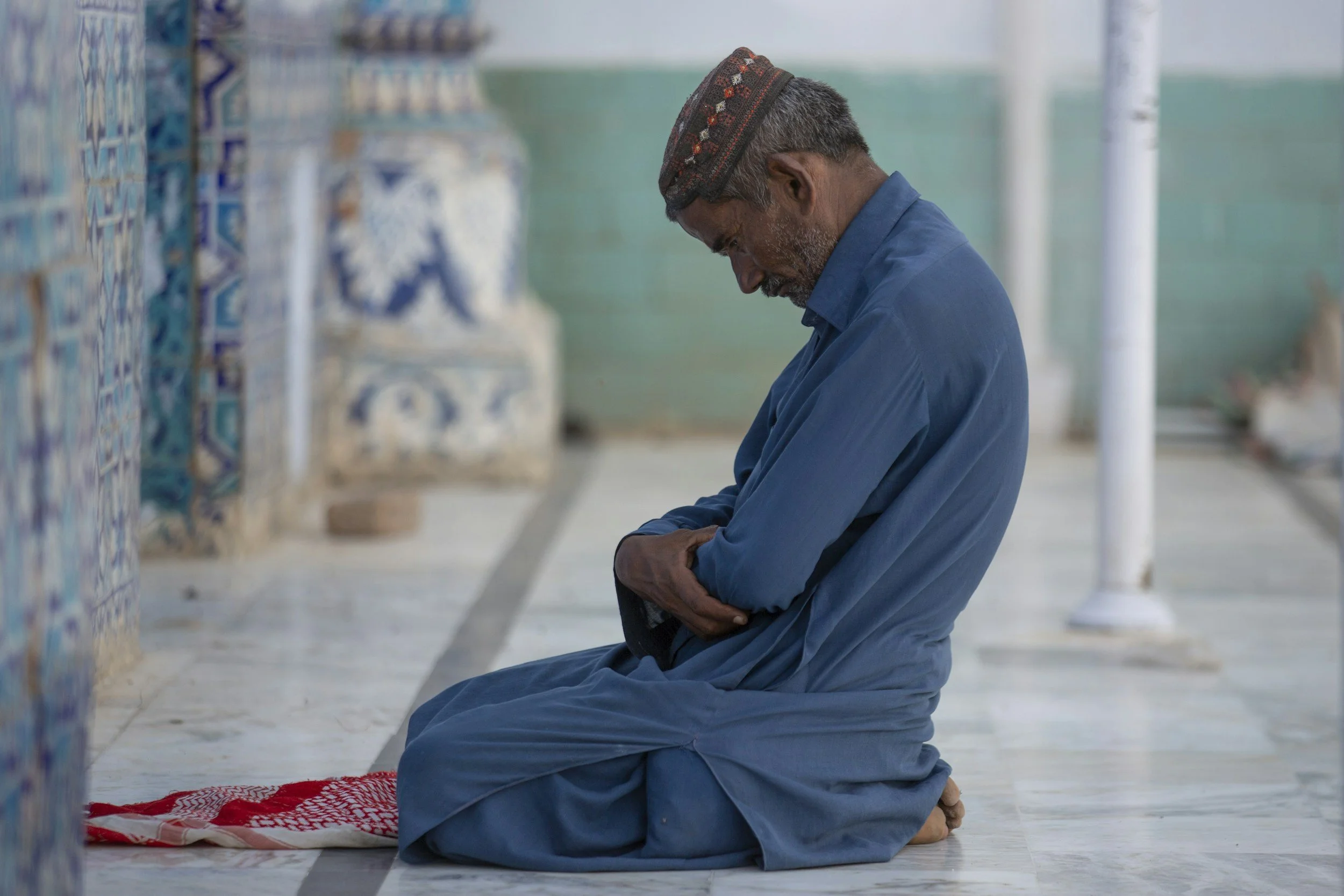 Some Sunnis And Shiites Show Unity Amid Iran War