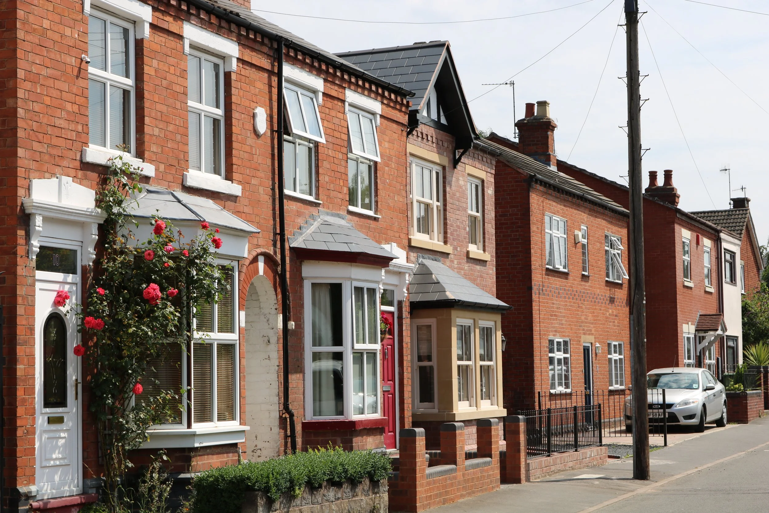 sensitive new build dwelling within the historic old quarter of Stourbridge, West Midlands